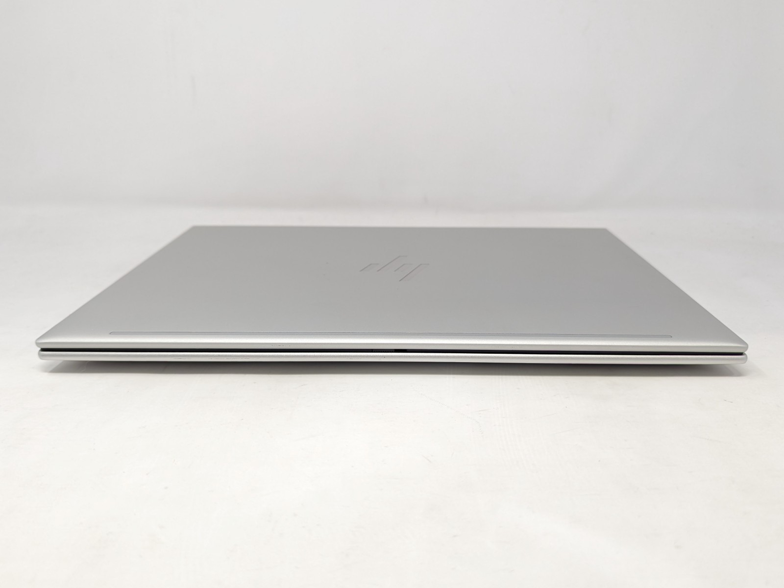 HP EliteBook 840 G9 Laptop – 14″ Intel Core i7-1265U 16GB DDR5 512GB SSD No OS