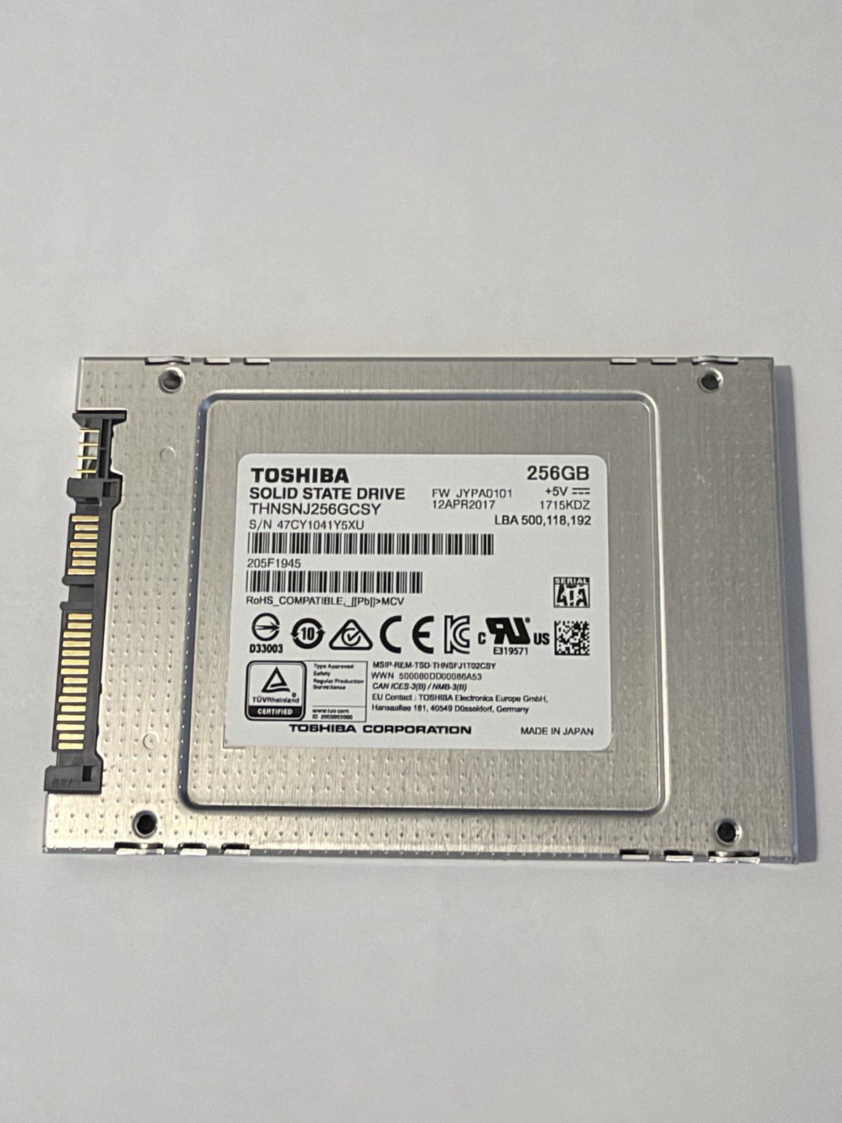 Toshiba 256GB 2.5″ SATA III Solid State Drive SSD THNSNJ256GCSY
