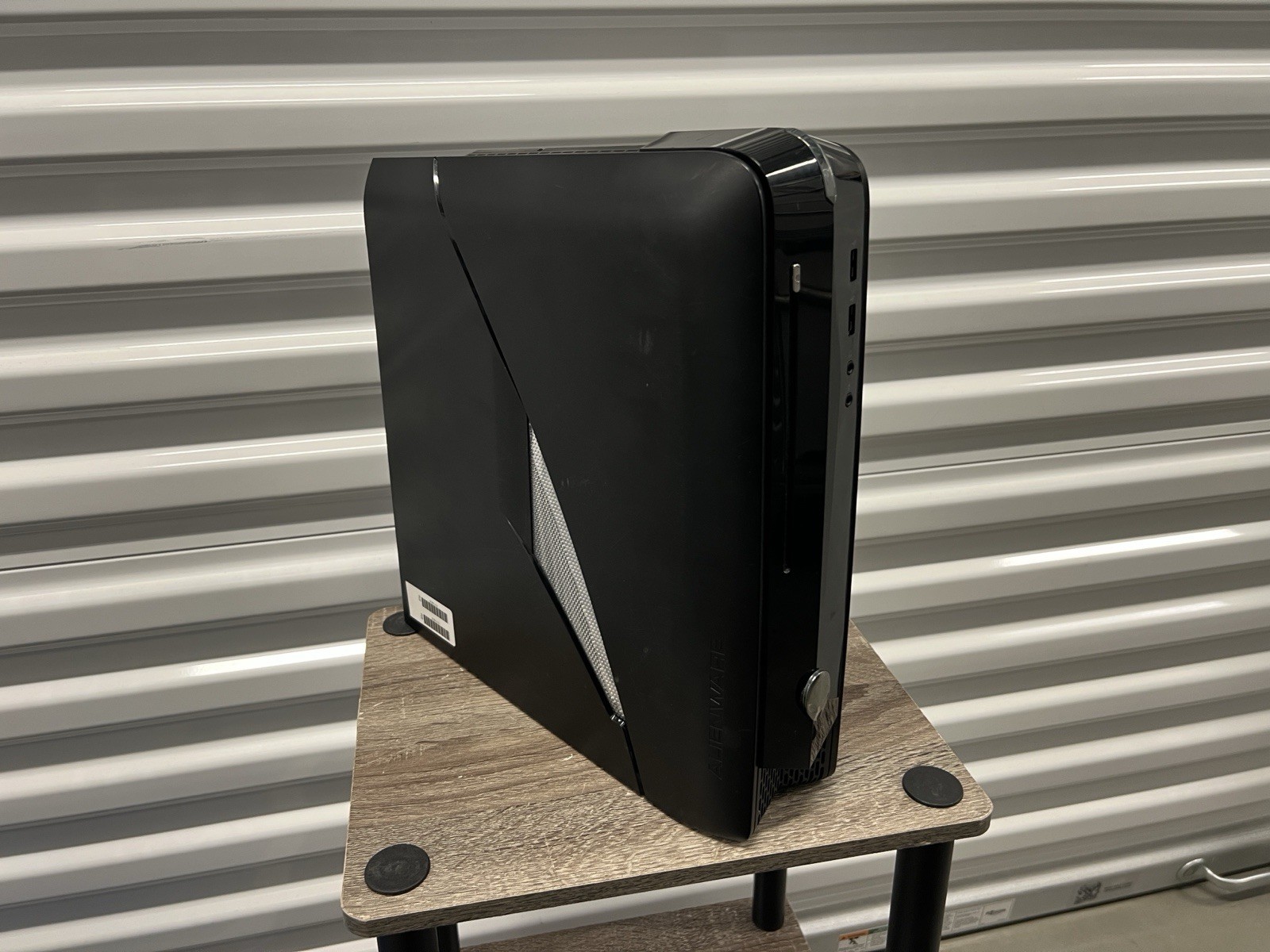 Alienware X51 Intel Core i5-3450 3.10 GHz 4GB DDR3 GTX 1050 GPU 240GB SSD Win 7