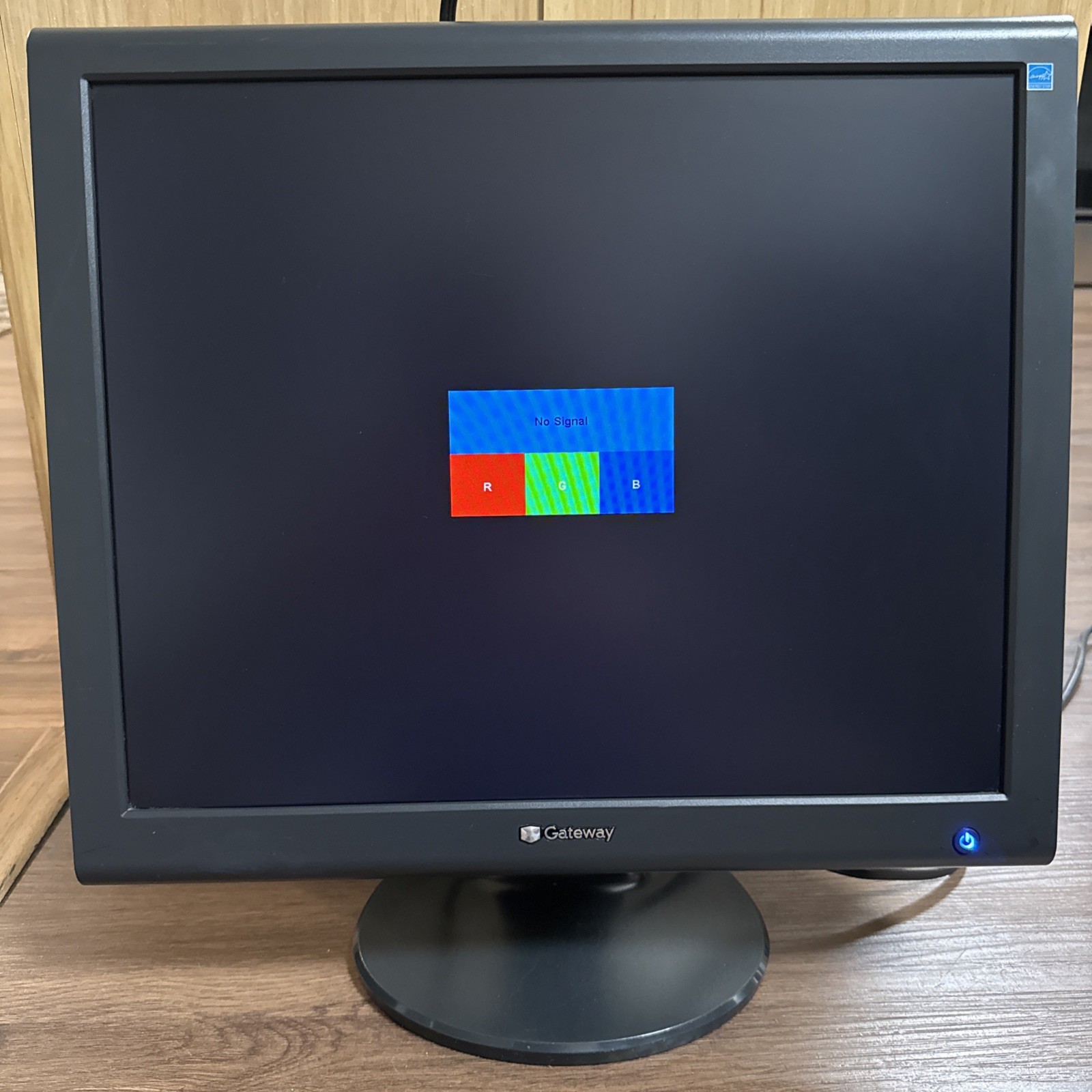 GATEWAY TFT1980PS+ 19″ FLAT PANEL LCD MONITOR + w/Stand
