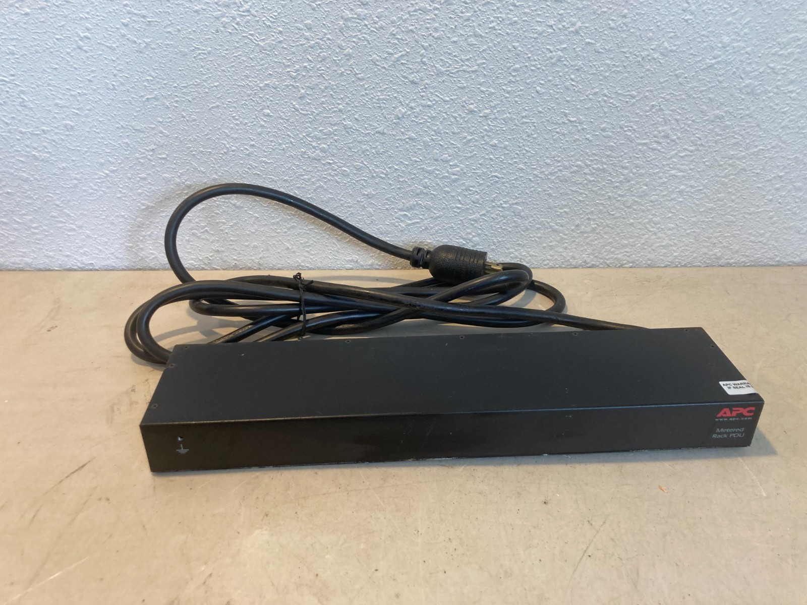 APC 7900 Rack PDU, Switched, 1U, 15A, 100/120V, (8)5-15 AP7801