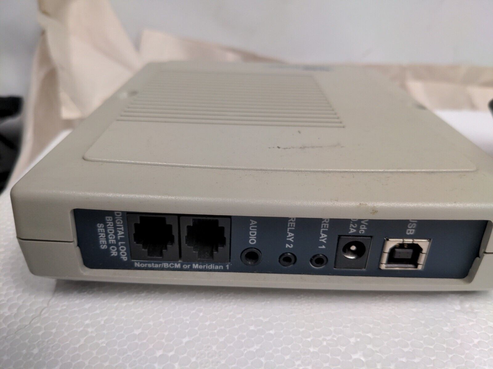 ALGO 4102 Digital AuxBox USB Call Recording for Digital Telephone + AC adapter
