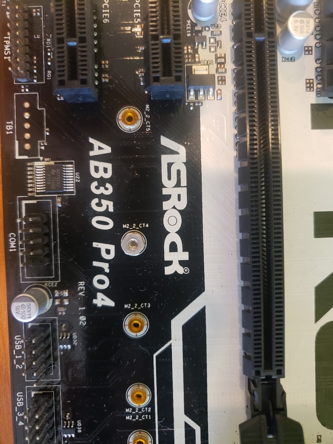 ASRock AB350 Pro4 Motherboard w/ AMD Ryzen 5 1600 YD1600BBM6IAE 3.2GHz CPU & IO