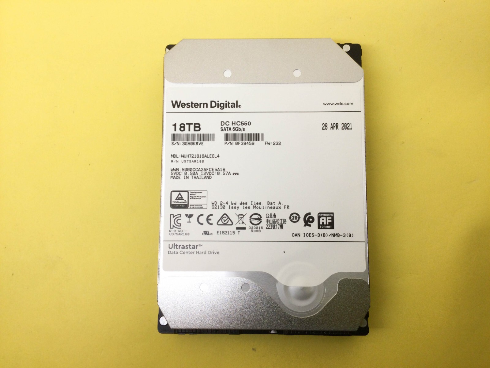 WD Ultrastar DC HC550 18TB 7.2K SATA 6Gb/s 512MB 3.5″ HDD WUH721818ALE6L4