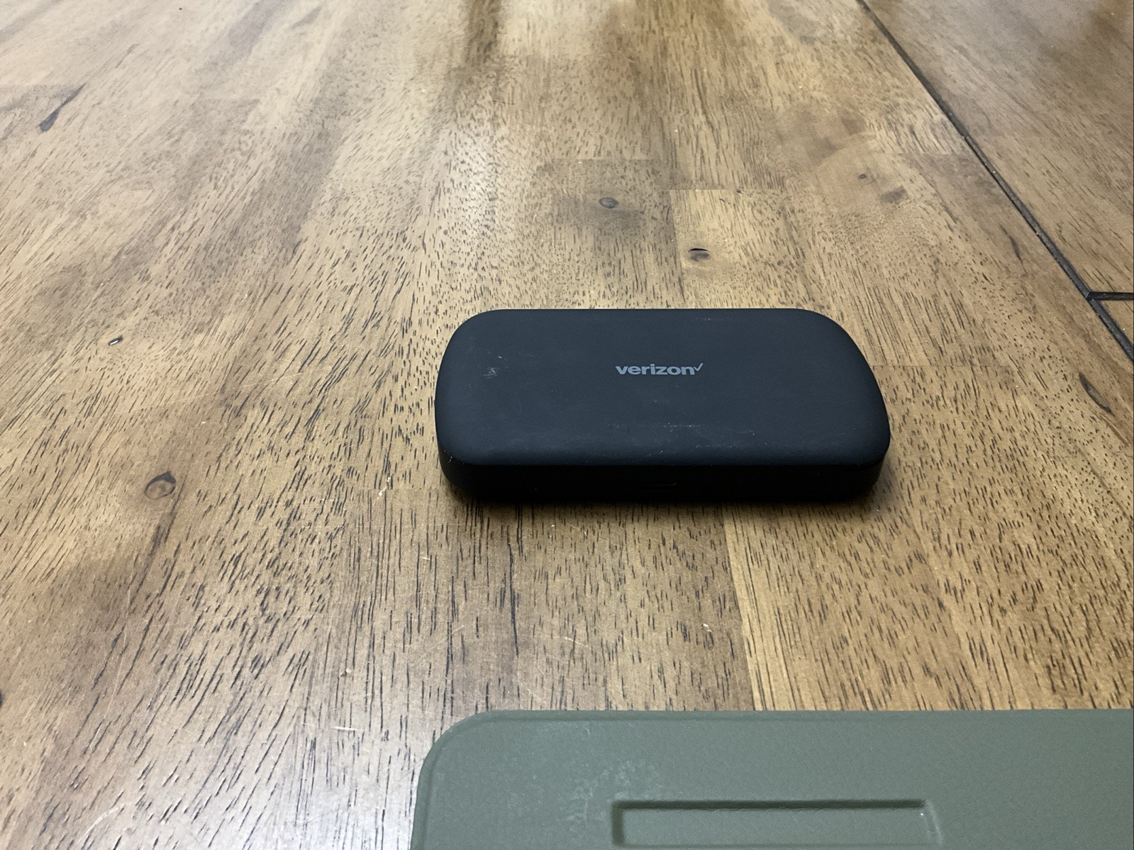 Verizon Orbic ORB400LBVZRT Wi-Fi Hotspot LTE / 4G Modem – Opened to Test – New