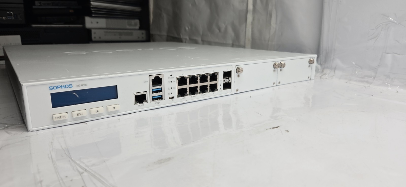 Sophos XG 430 Rev.2 Rack Mountable Firewall Security Appliance 2 x Expansion Bay