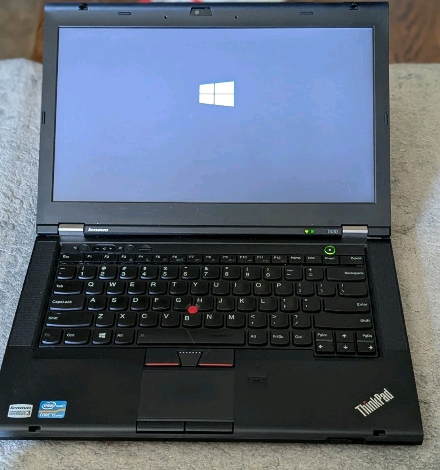 Lenovo ThinkPad T430 14″/ I3-3320 / 4gb / NEW Samsung 256gb SSD /Win 10 Pro