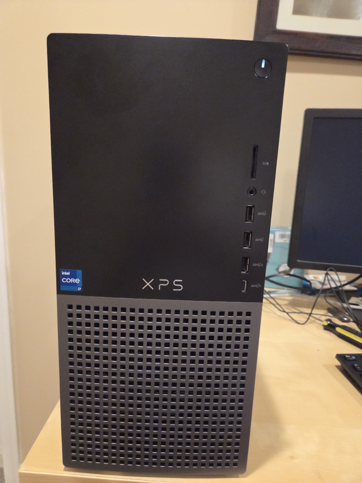 DELL XPS 8950 | INTEL CORE I7-12700 |NEW 512GB NVME | 16GB | Windows 11 Home