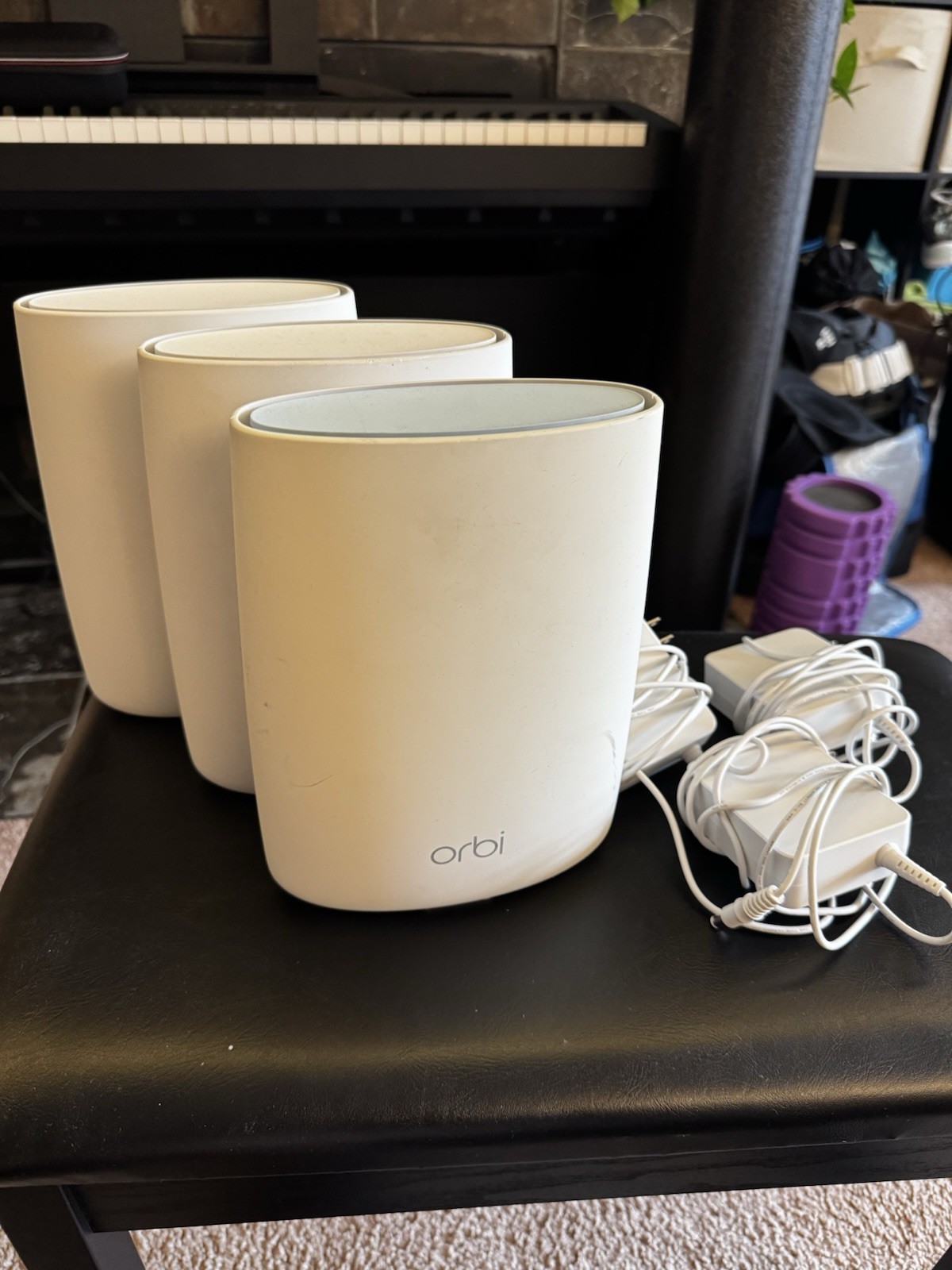 NETGEAR Orbi RBR50 Mesh 1733 Mbps Router with 2 Satellites