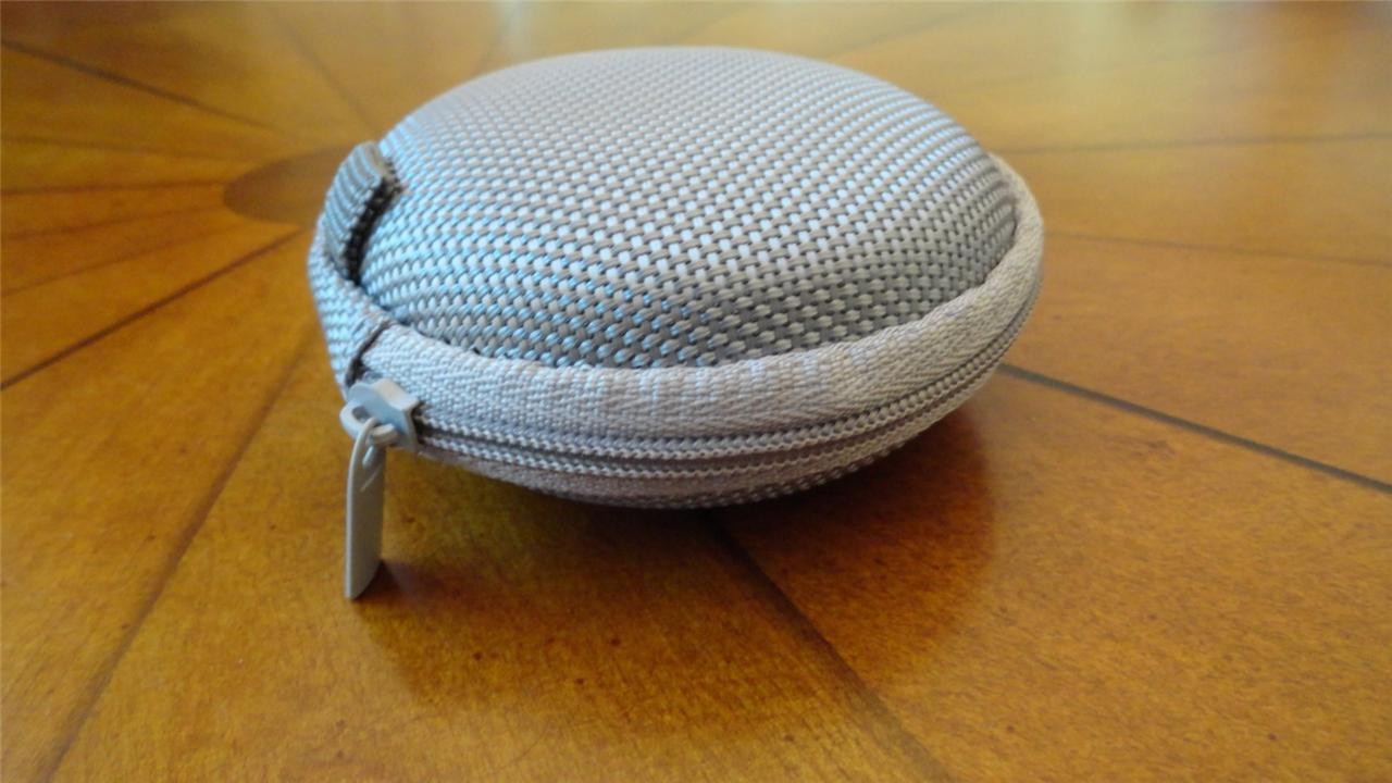 GREY HARD ClamShell Case for SAMSUNG Apple EAR BUDS iPod IPHONE iPad EARPHONES