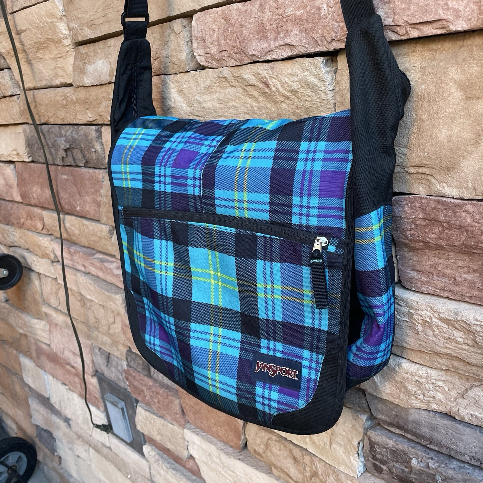 Jansport blue black plaid work computer laptop bag EUC