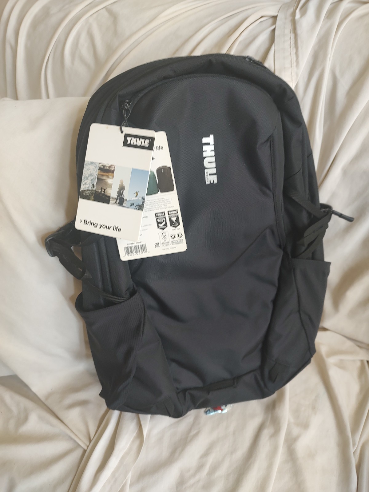 NWT. THULE ENROUTE BLACK BACKPACK, LAPTOP, 23 L