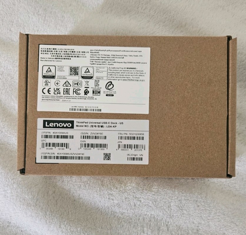 NEW Lenovo ThinkPad Universal USB-C Dock 40AY0090US – Dual/Triple 4K Display