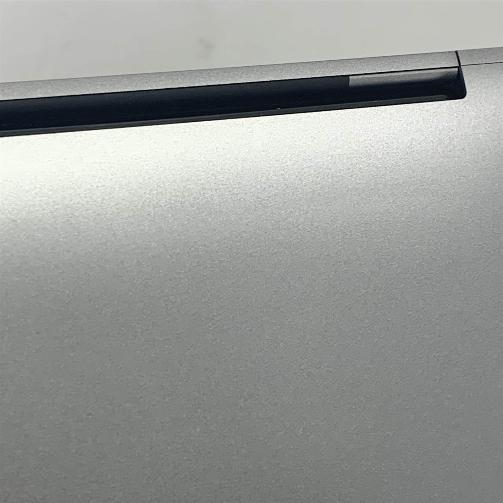 Apple MacBook Pro A1990 15″ 2019 Laptop Oct Core i9-9980HK 2.4GHz 16GB 500GB SSD