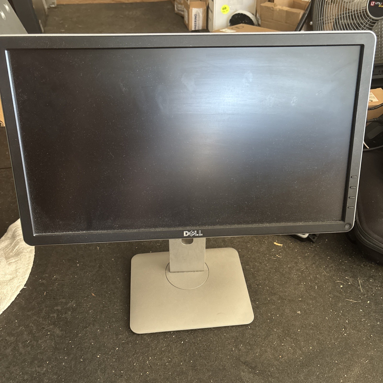 Dell P2014Ht 20″ Widescreen LED Monitor 1600 x 900 W/Stand VGA ,DC POWER CORD