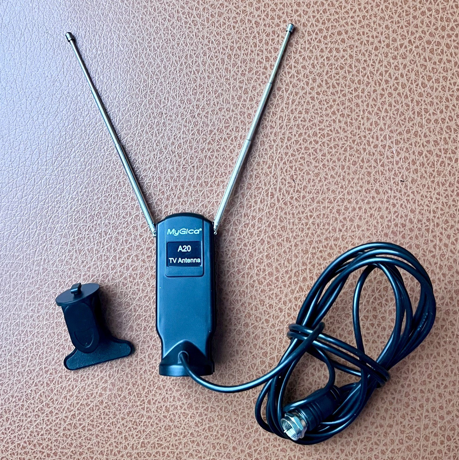 MyGica A20 Digital Tabletop Telescoptic TV Antenna