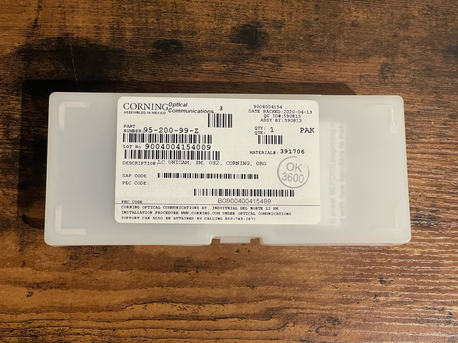 Box of 25 Corning 95-200-99-Z LC UNICAM SM OS2 Connectors New Old Stock