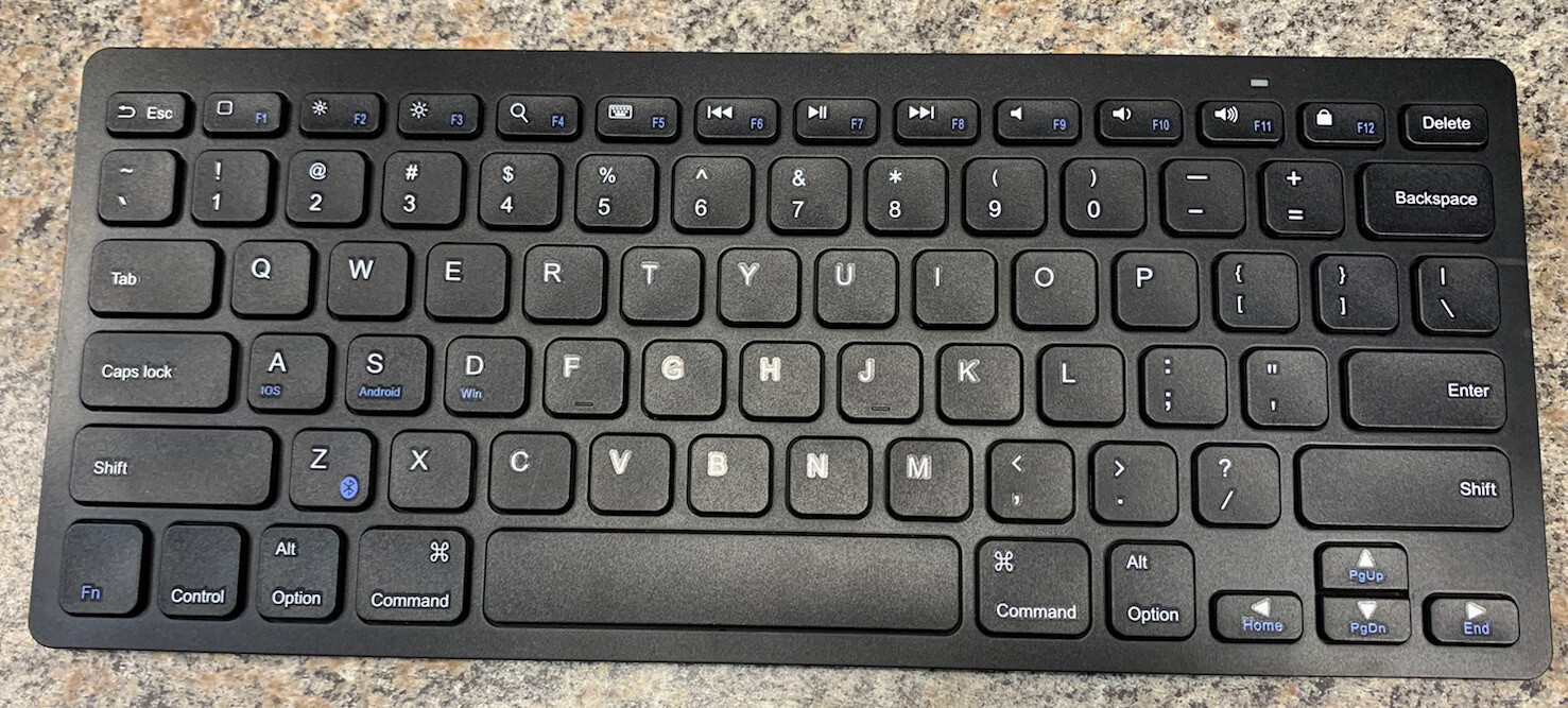 Anker Ultra Compact Bluetooth BACKLIT WIRELESS KEYBOARD KEYS KEYCAPS (A7726)