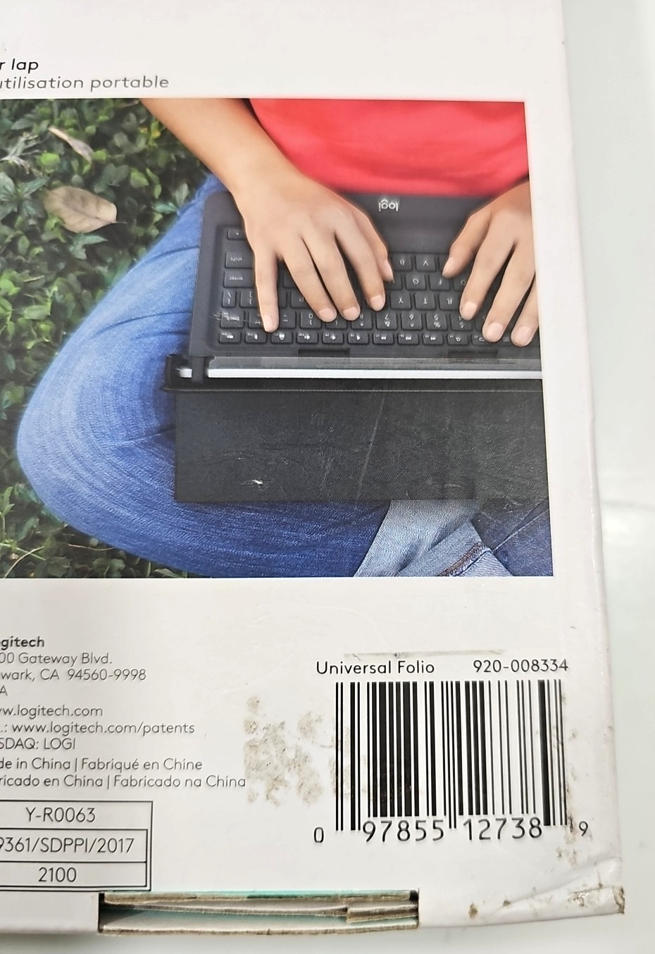 -Logitech Universal Folio Integrated Bluetooth 3.0 Keyboard for 9-10″ Tablet-NEW
