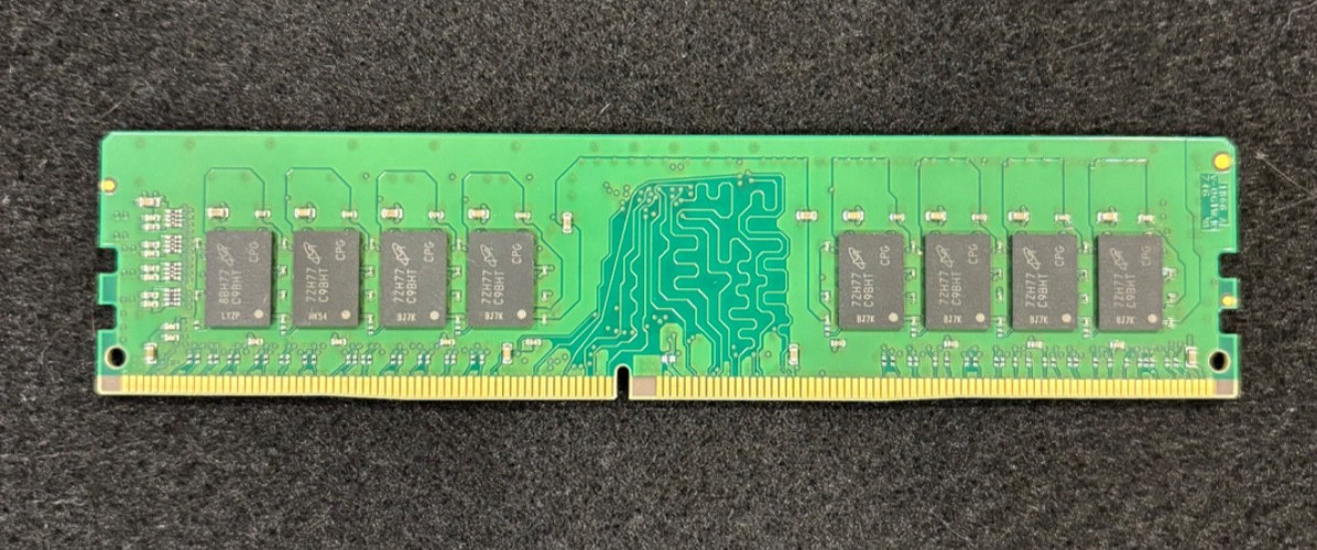 Crucial 8GB DDR4-2400 PC4-19200 Desktop RAM UDIMM CT8G4DFD824A.C16FHP CL17