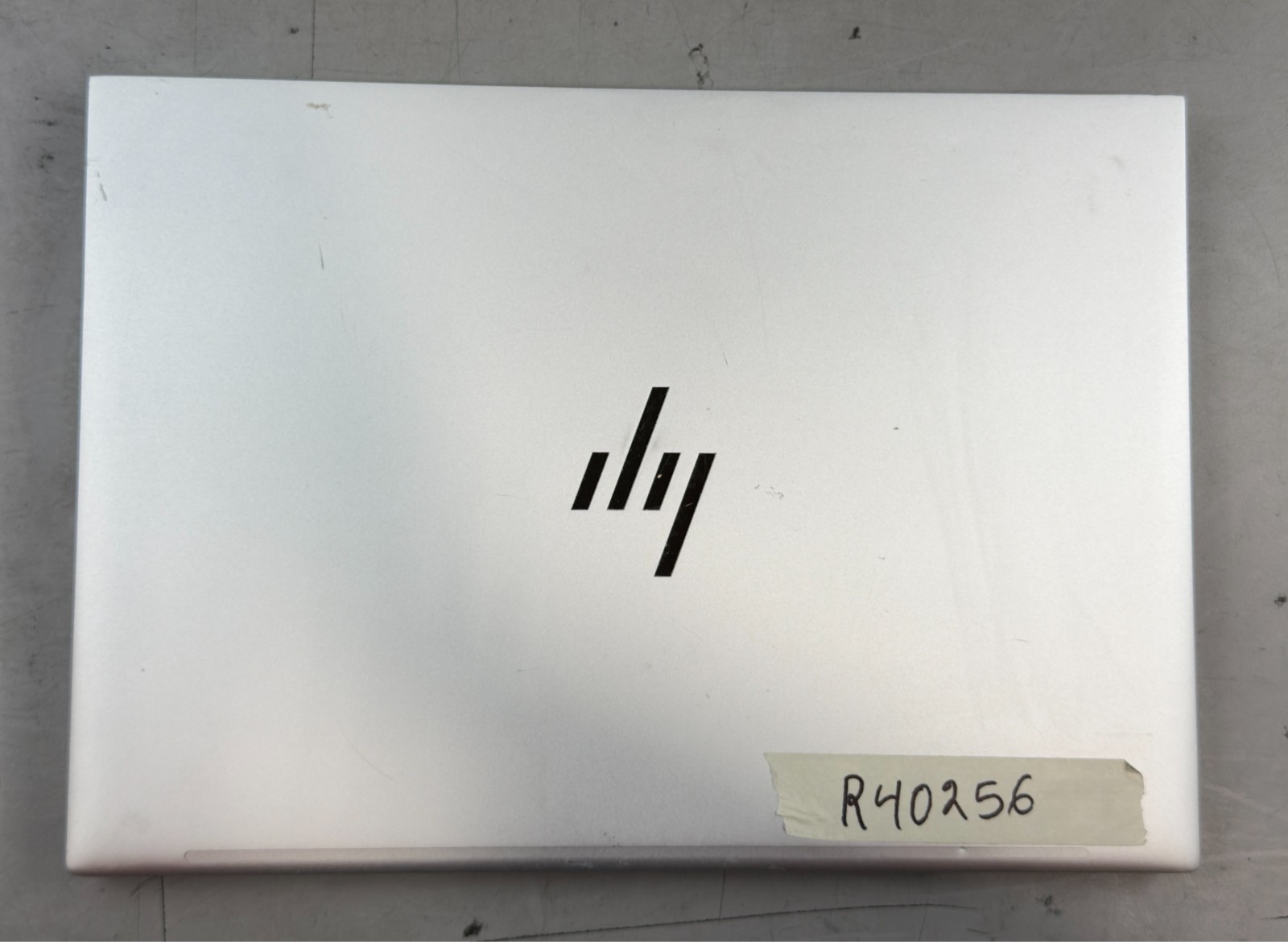 HP Elitebook 840 G11 Ultra 5 135U / 0GB RAM / NO SSD -RL6221