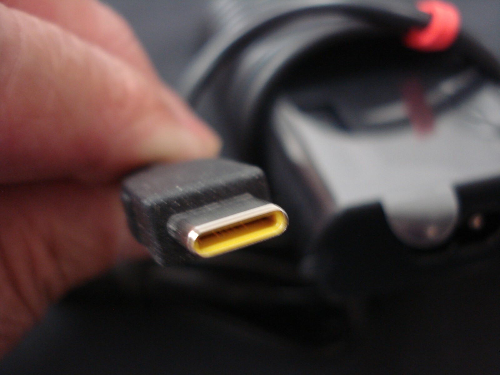New Genuine Lenovo 65W USB-C AC Adapter ADLX65YSCC2A SA10R16986 5A10W86319 OEM