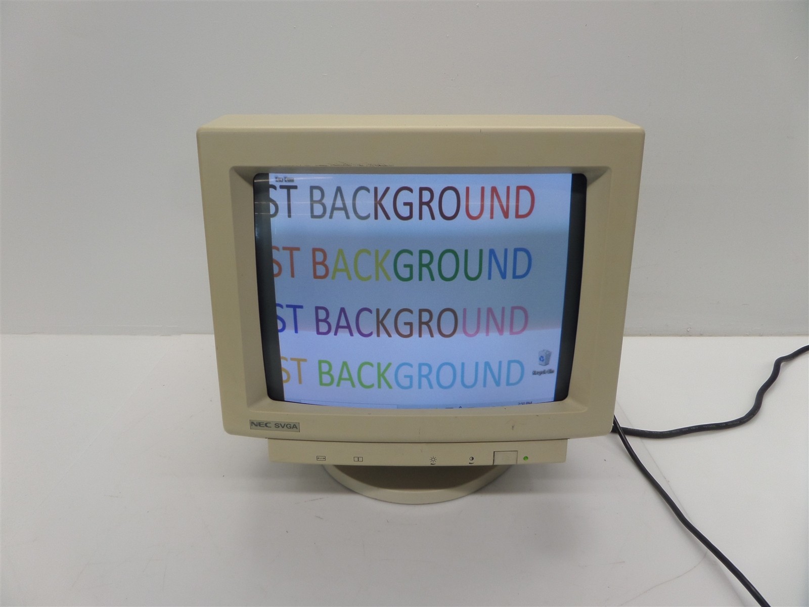 NEC MultiSync SVGA JC-1431VMA Computer CRT Monitor