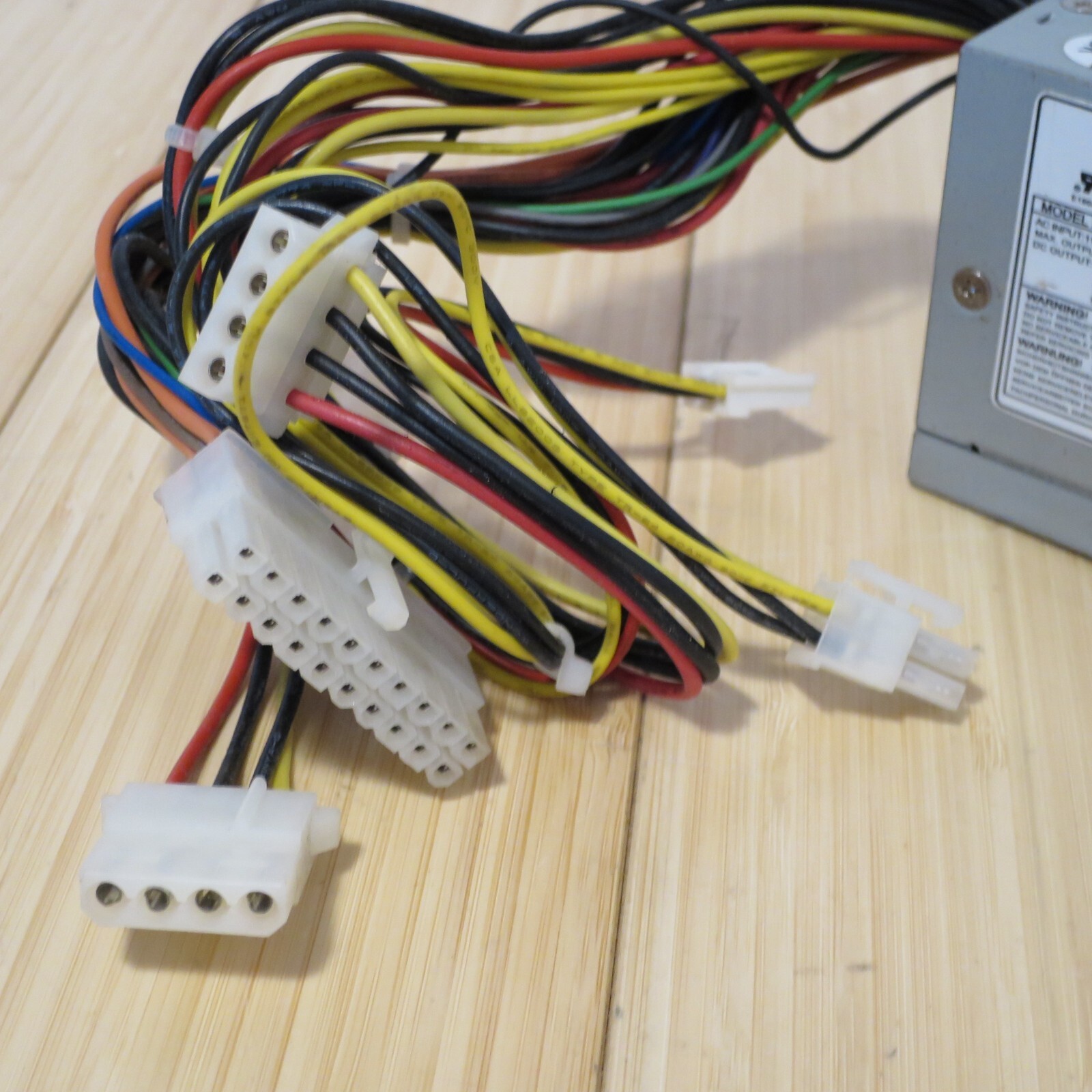 Vintage AOPEN FSP200-60SAV 200W FlexATX 20-PIN PSU