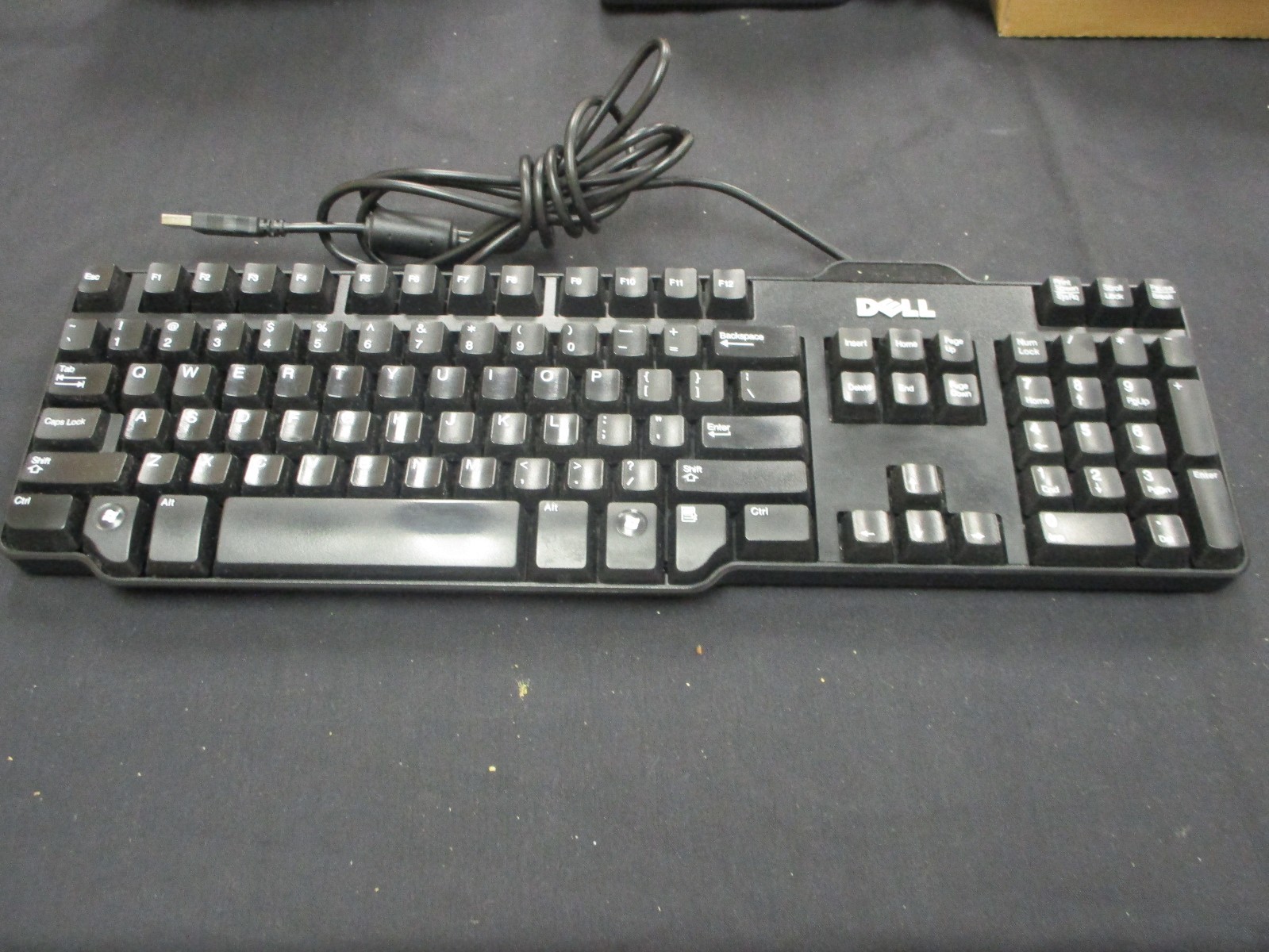 Dell L100 Used, Cleaned, Working 5 volts, 100mA Amps Keyboards