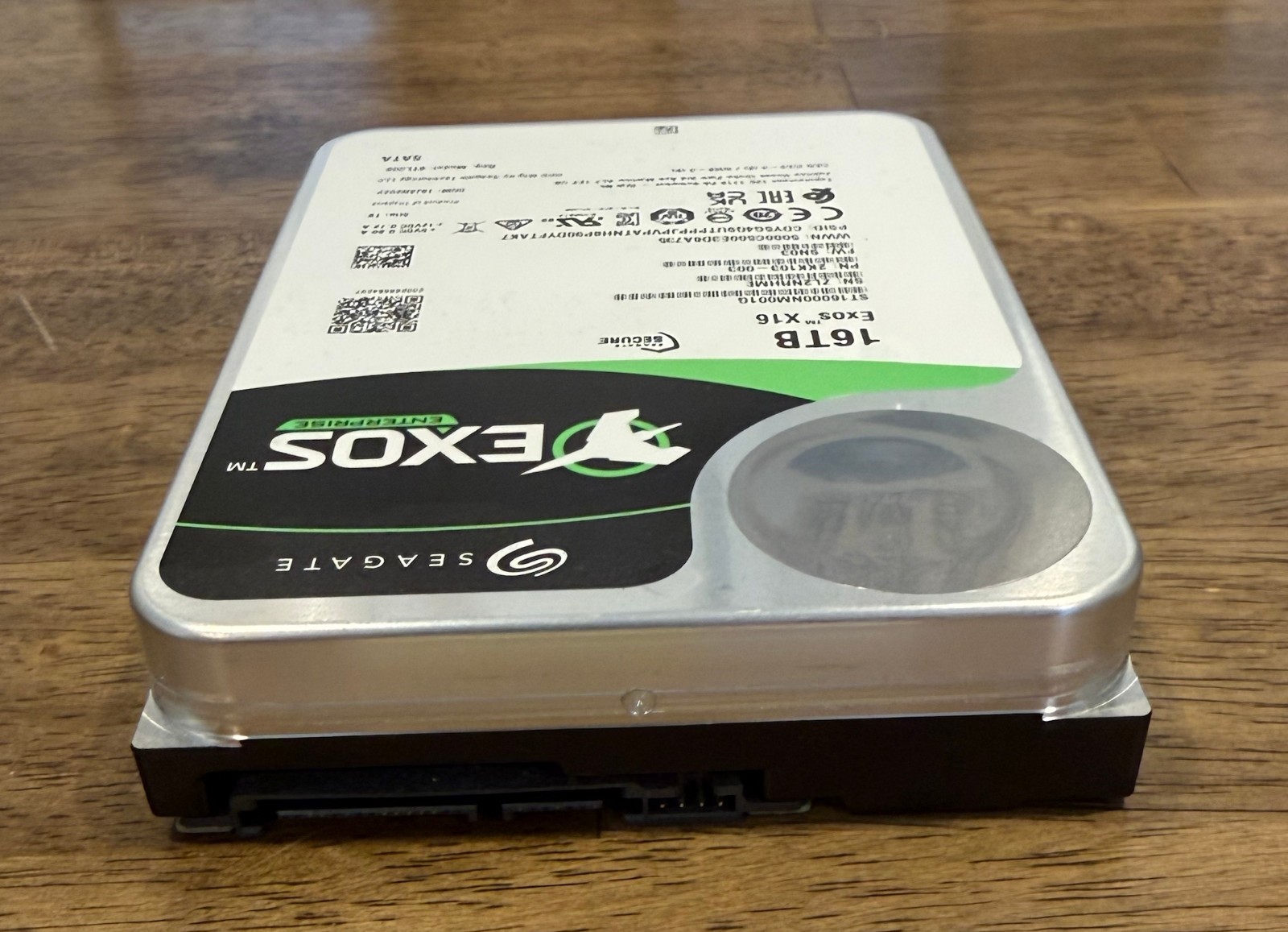 Seagate Exos X16 16TB Hard Drive HDD 3.5″ SATA ST16000NM001G-2KK103 7200 RPM