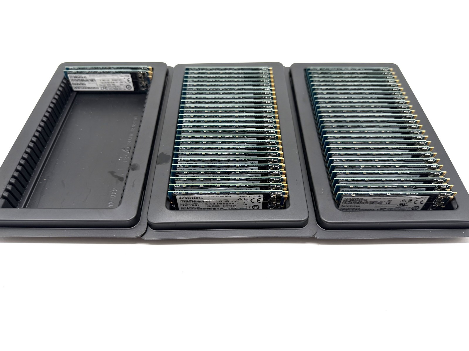 SANDISK SD8SN8U-256G-1006 256GB X400 M.2 2280 SATA III 6Gbps SSD LOT OF 52