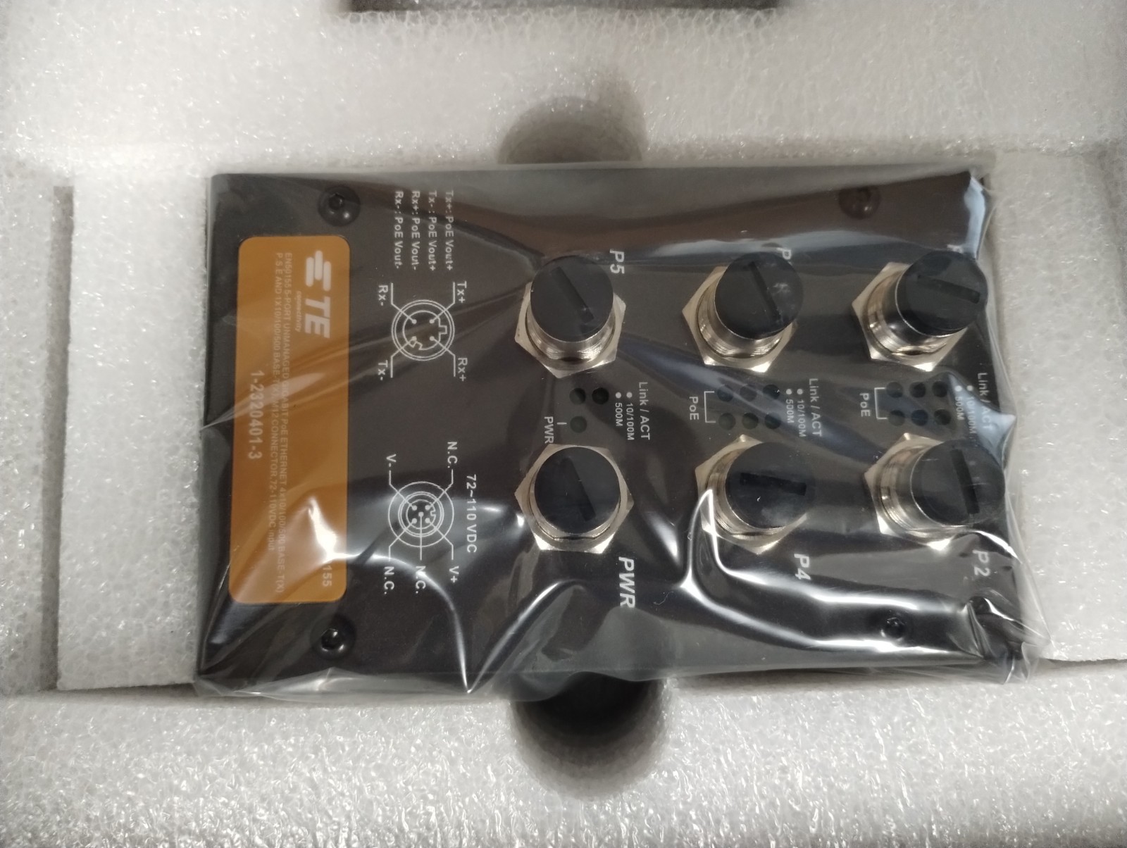 TE CONNECTIVITY 1-2320401-3 SWITCH UNMANAGED 5 RAM NO YES NETWORK SWITCH