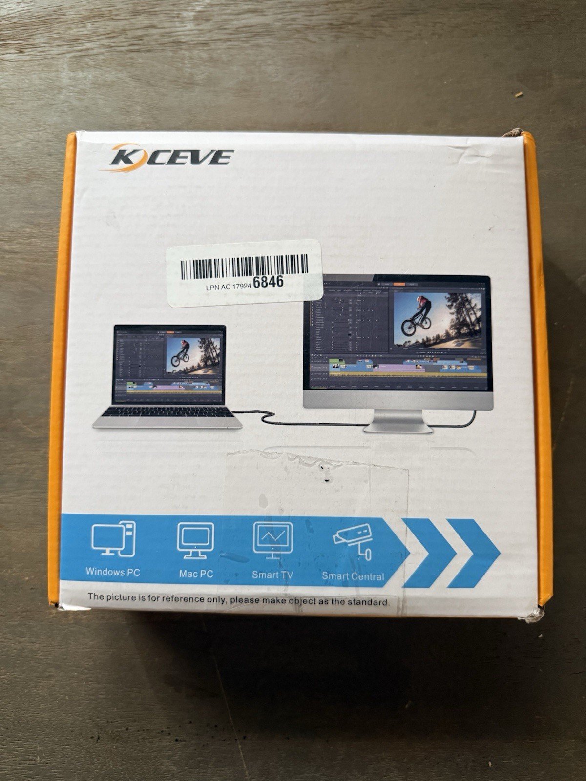 KCEVE Triple Display KVM Switch Box 2×3 DP/HD USB 3.0 1.5M Black