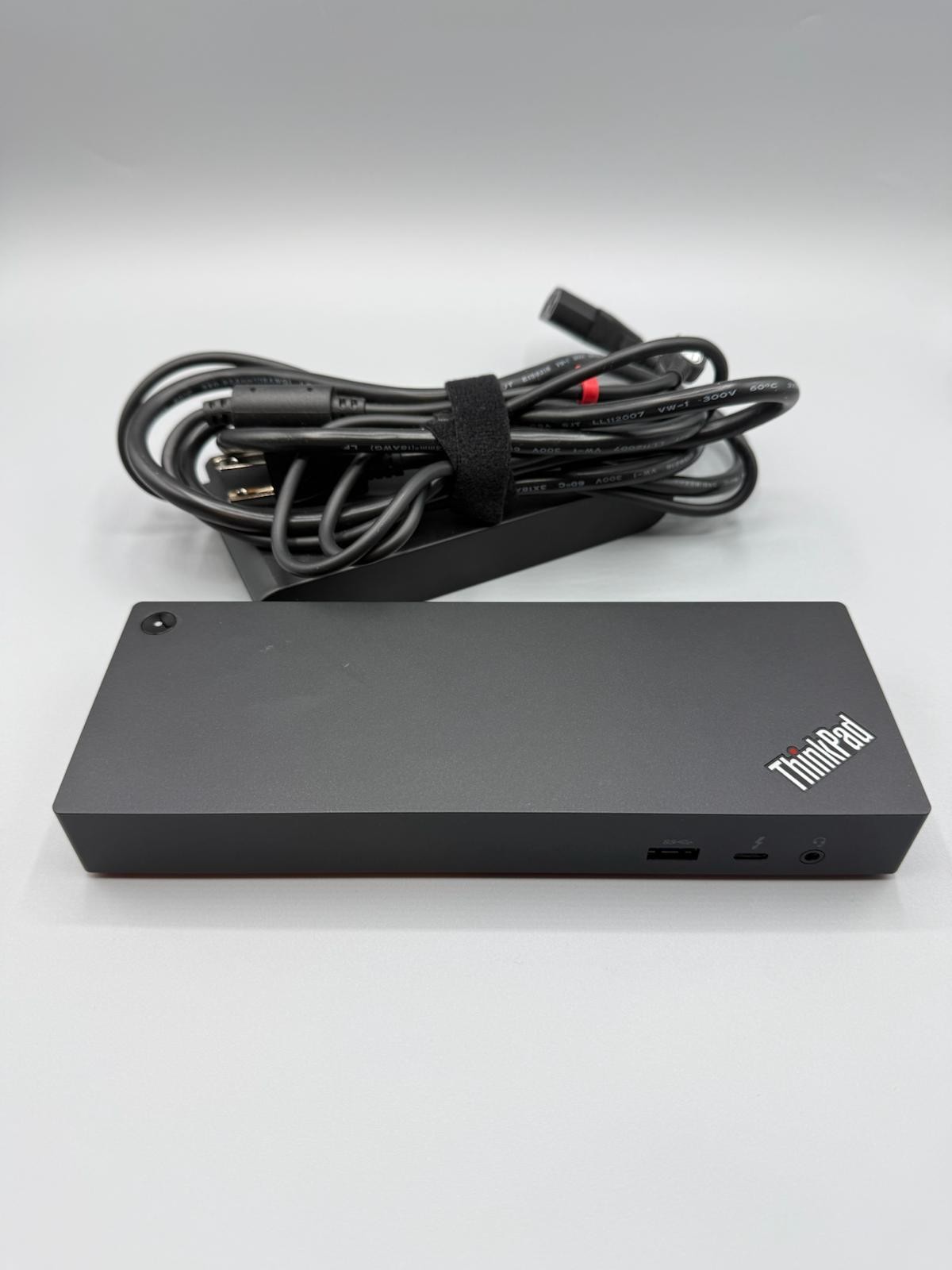 Lenovo ThinkPad Thunderbolt 3 Dock Gen 2 135W Docking Station – Black…