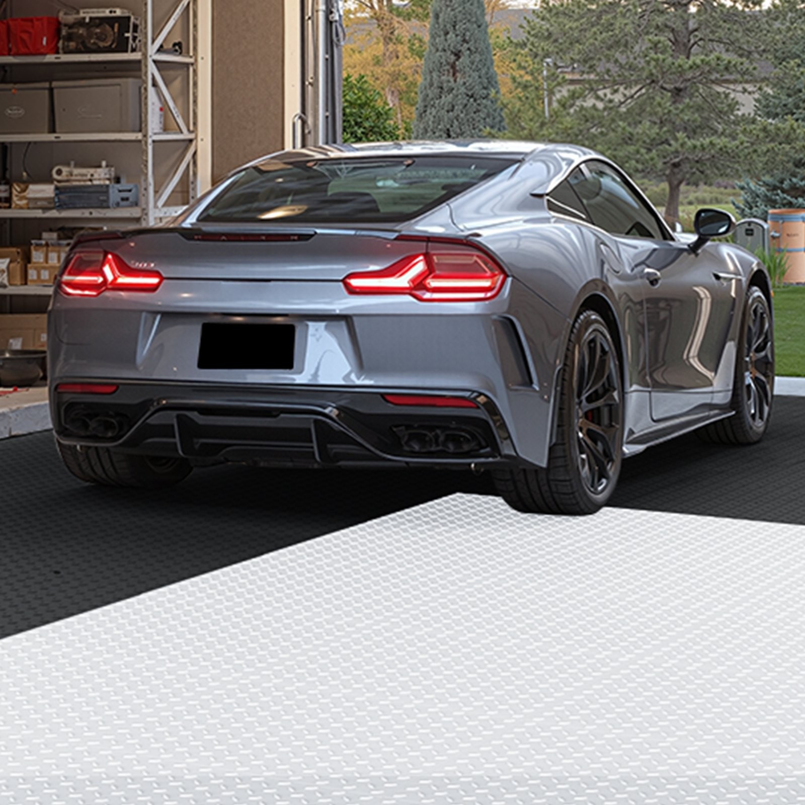 Garage Floor Tiles Interlocking, 16 Pack 20.2 x 20.2 x 0.2 in Interlocking Modul