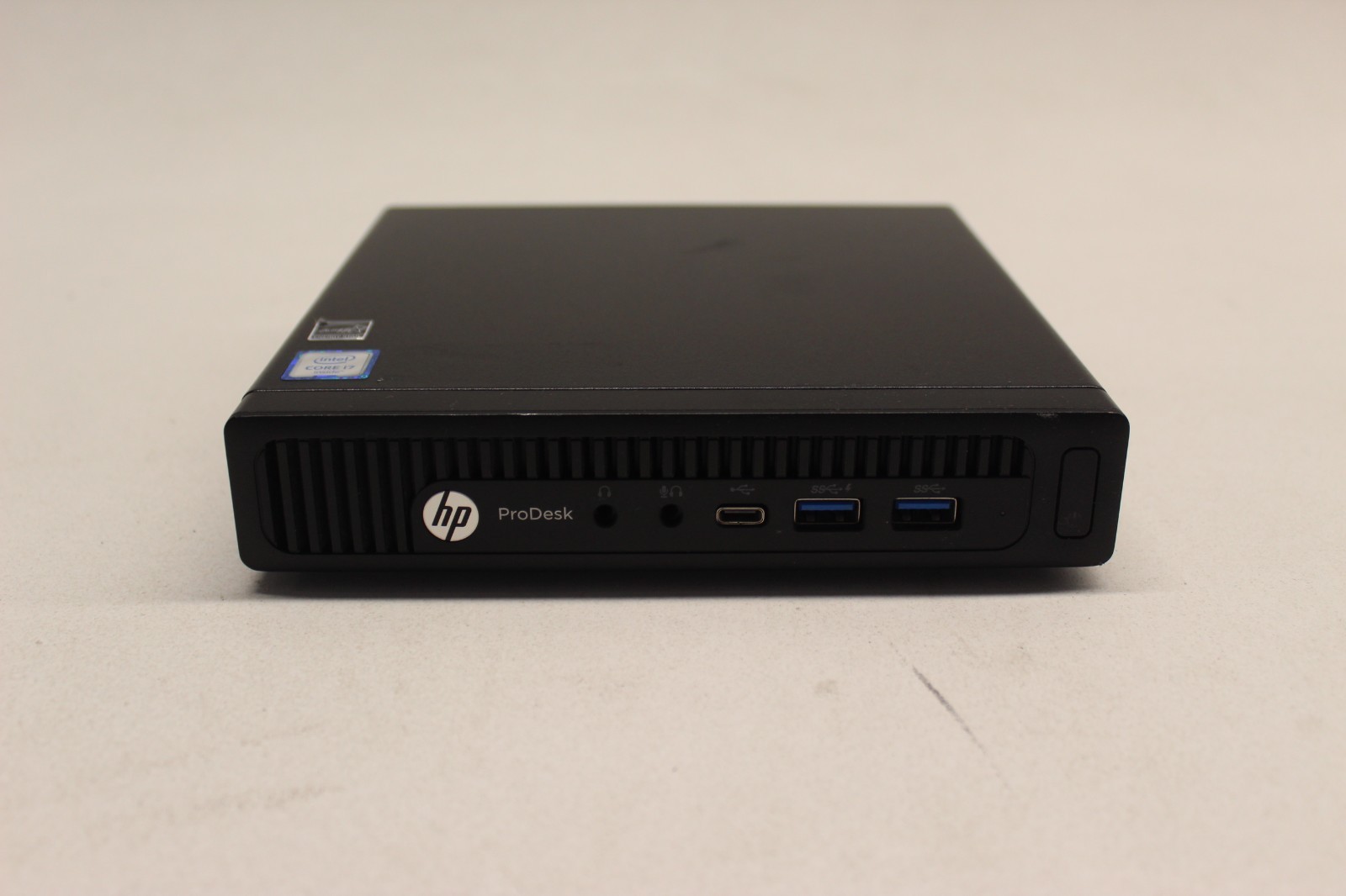 HP Prodesk 600G2 I7-6700T 8GB DDR4 -NO OS – NO HDD
