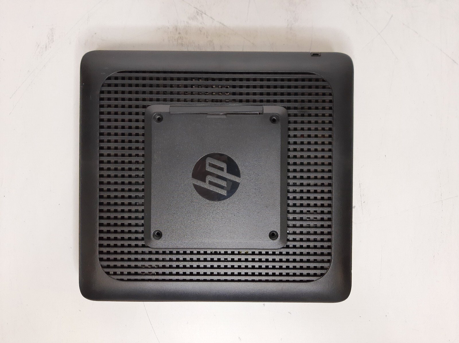 HP t620 Quad Core Thin Client AMD GX-415GA 4GB RAM No SSD No OS Read Description
