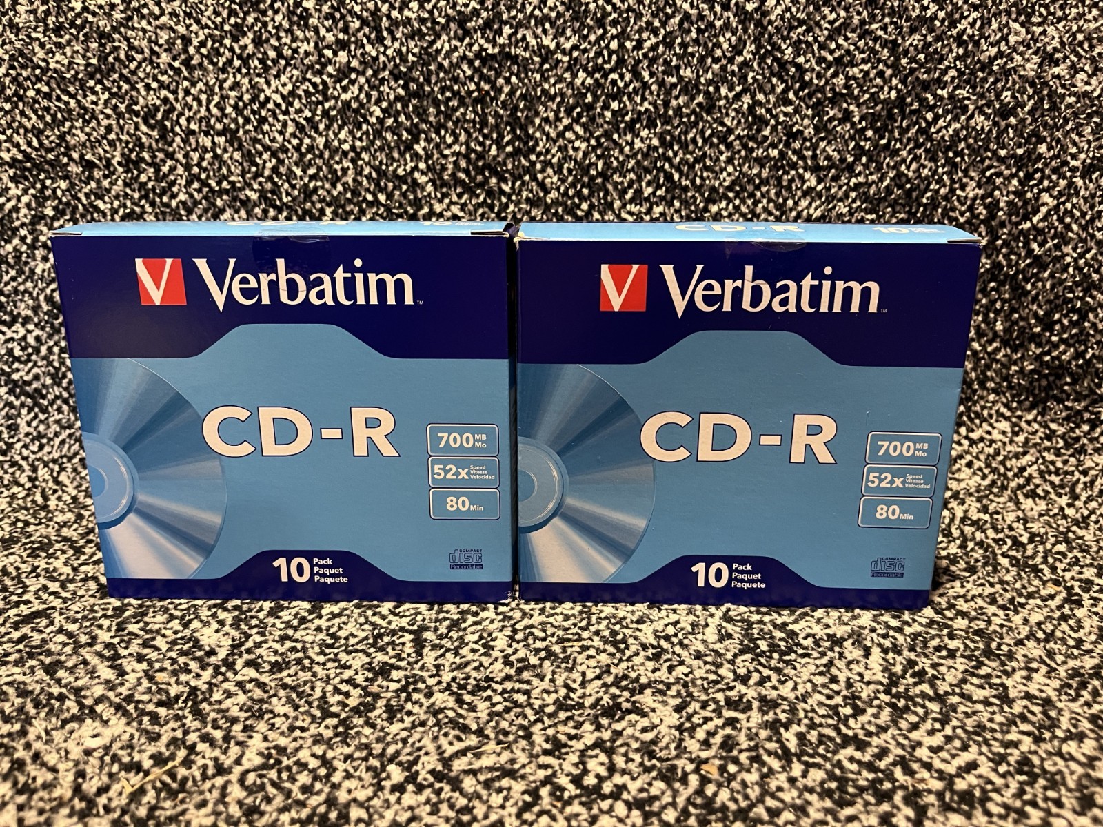 (2) Verbatim CD-R Discs 700MB/80min 52x w/Slim Jewel Cases Silver 10/Pack 94935