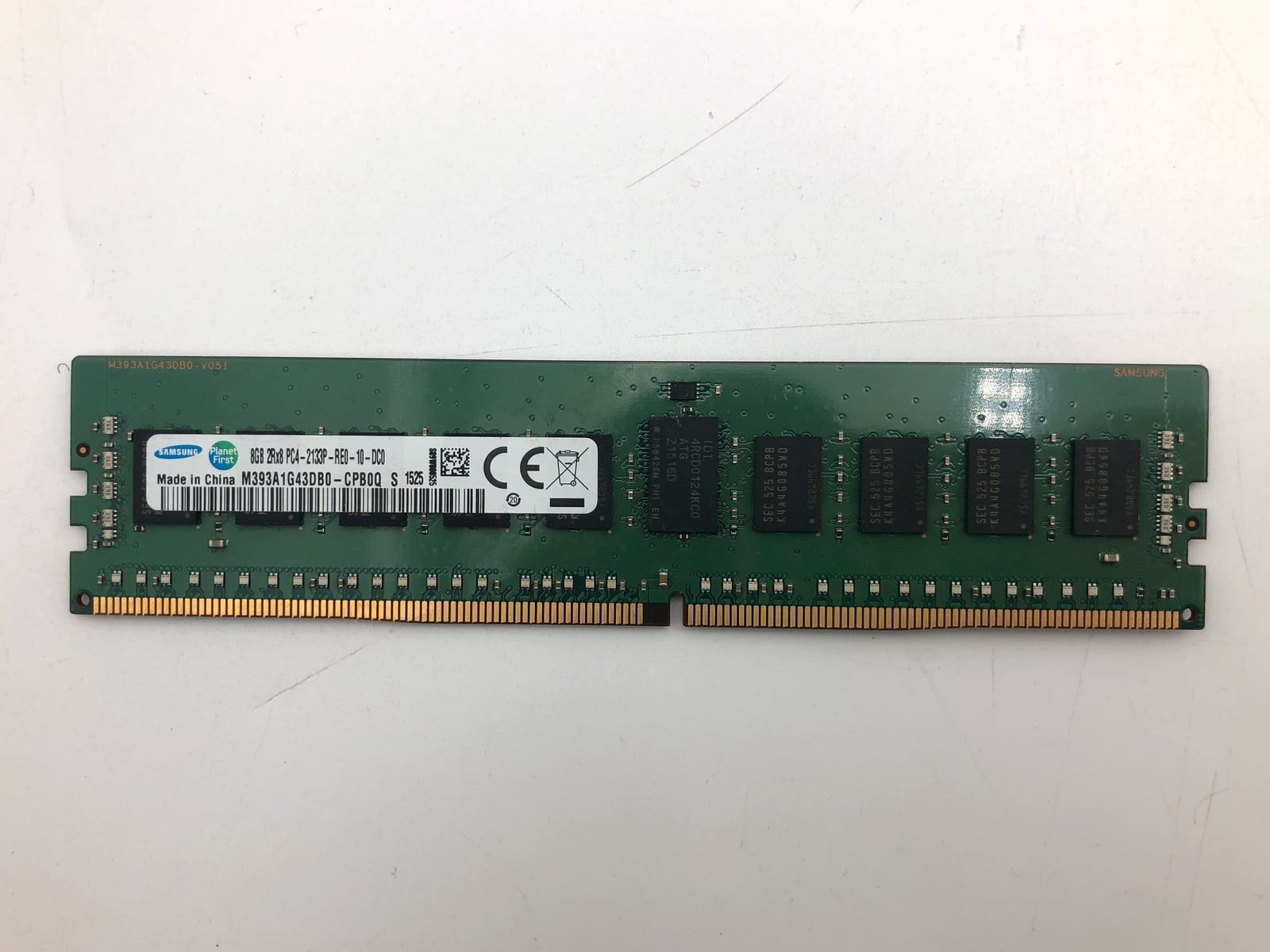 Samsung 8GB DDR4-PC4-17000 (DDR4-2133) ECC RDIMM RAM M393A1G43DB0-CPB