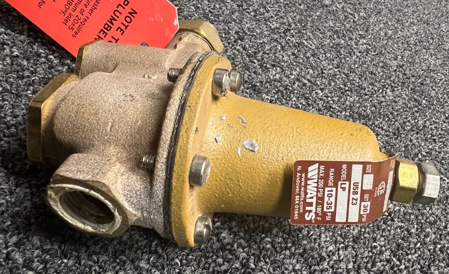 WATTS WATER PRESSURE REDUCING VALVE 1326W U5B Z3 MODEL LP 1/2INCH 30PSI