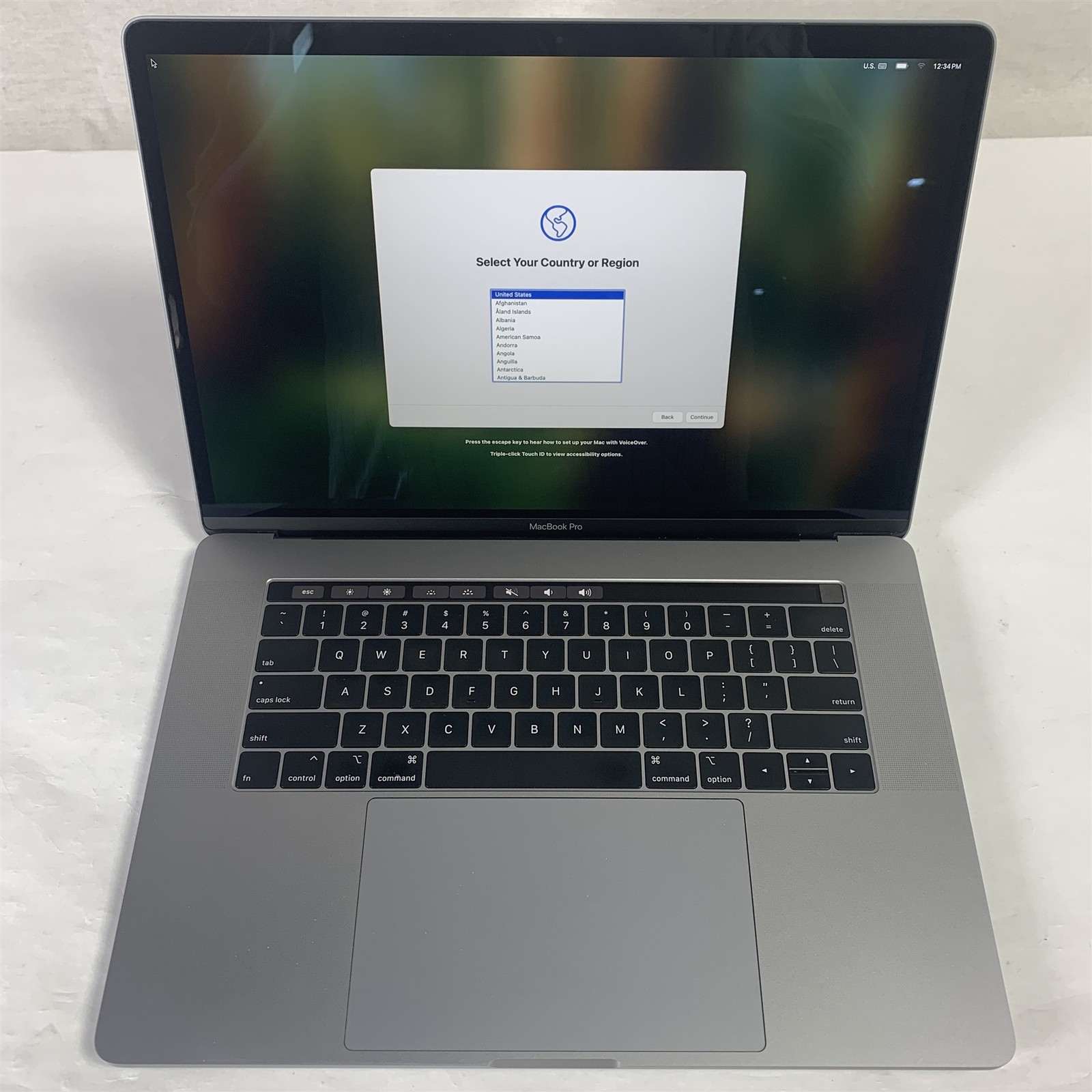 Apple MacBook Pro A1990 15″ 2019 Laptop Oct Core i9-9980HK 2.4GHz 16GB 500GB SSD