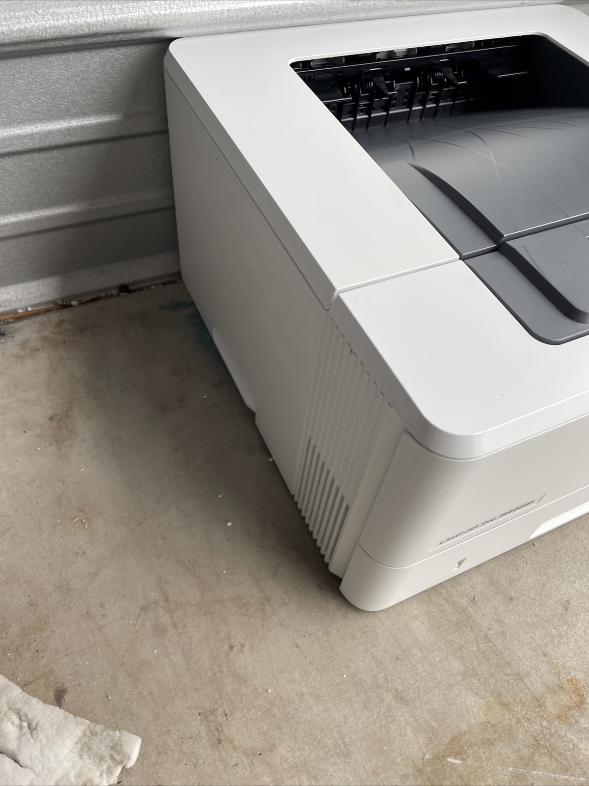 HP LaserJet Pro M402DN Laser Printer C5F94A Page Count 4,880 W/Used Toner