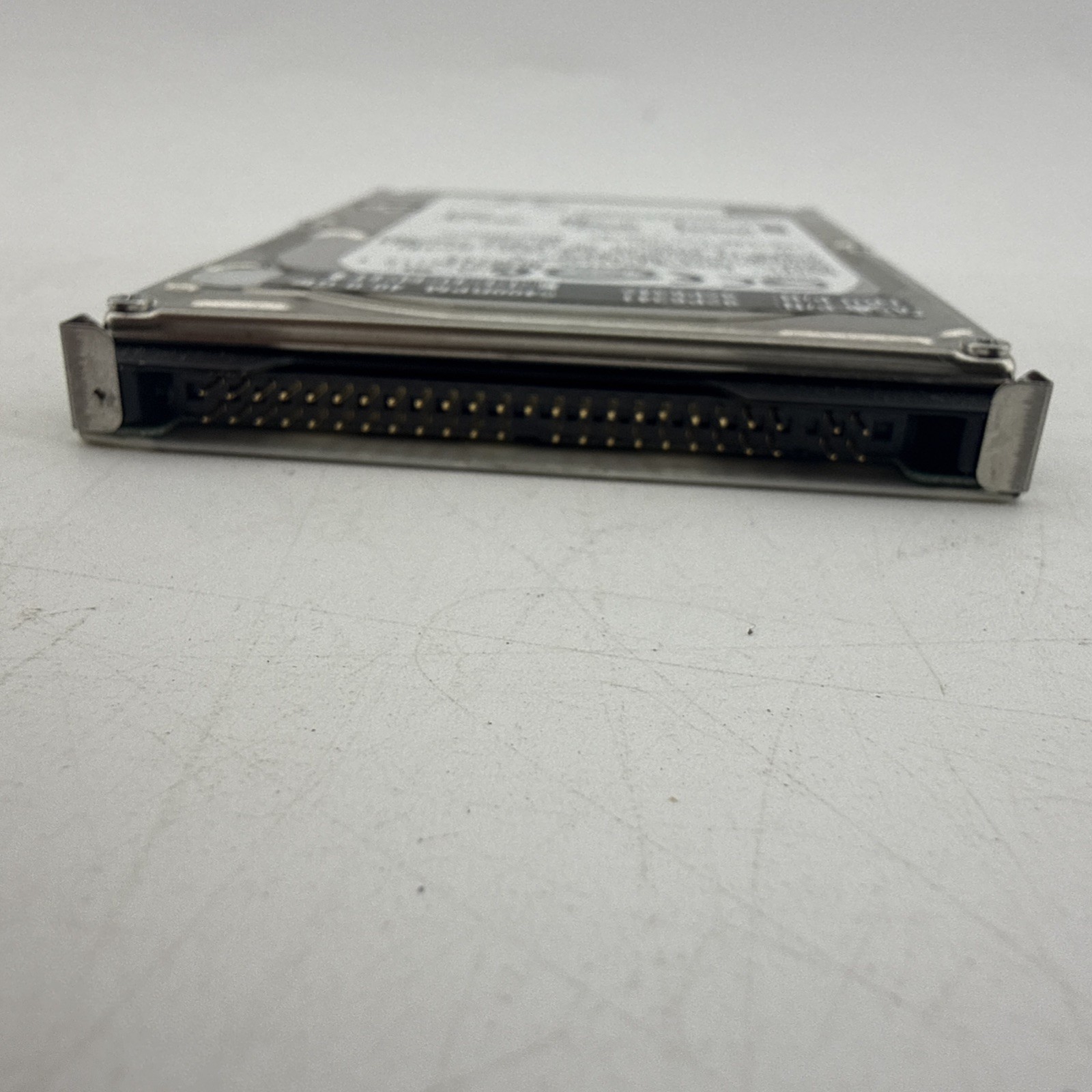 IBM Travelstar IC25N040ATCS05-0 40GB 2.5″ ATA IDE Internal Hard Drive