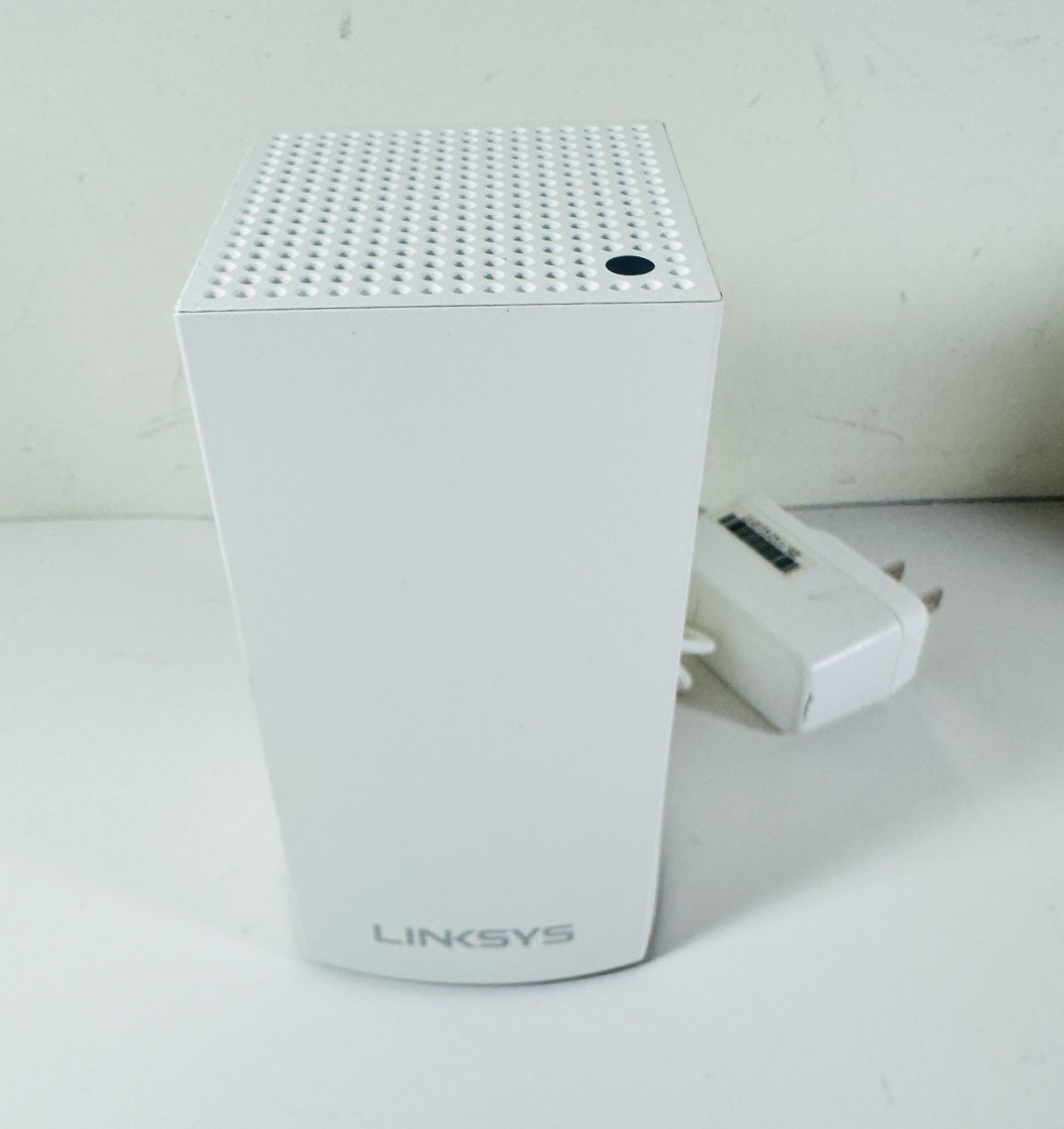 Linksys – Velop Mesh Router – Model WHW01 – AC1200 – Dual Band Wifi. EL7