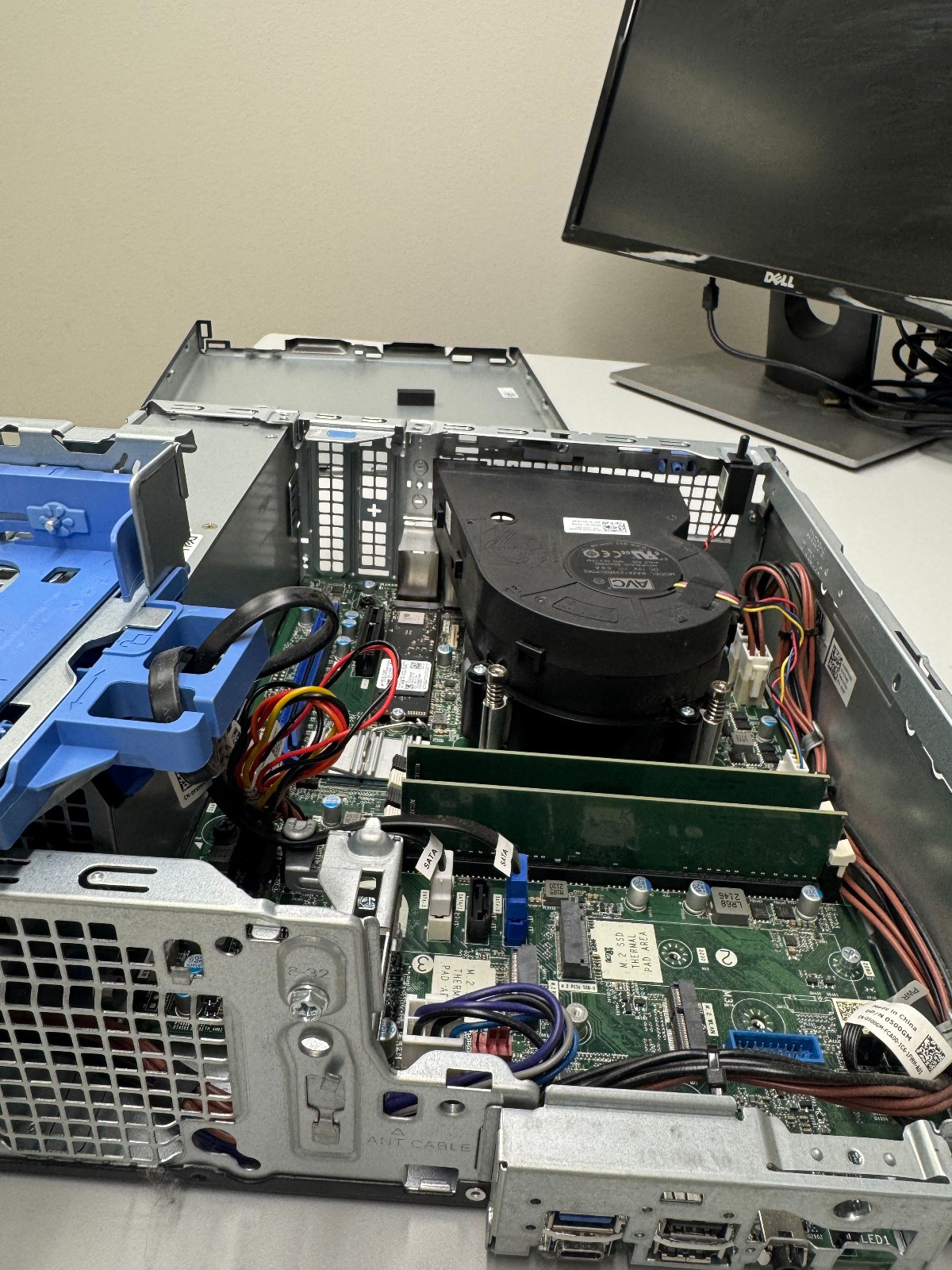 Dell Precision 3450 Desktop SFF (i5-11600, 32GB RAM, 512GB NVMe SSD) Win11Pro