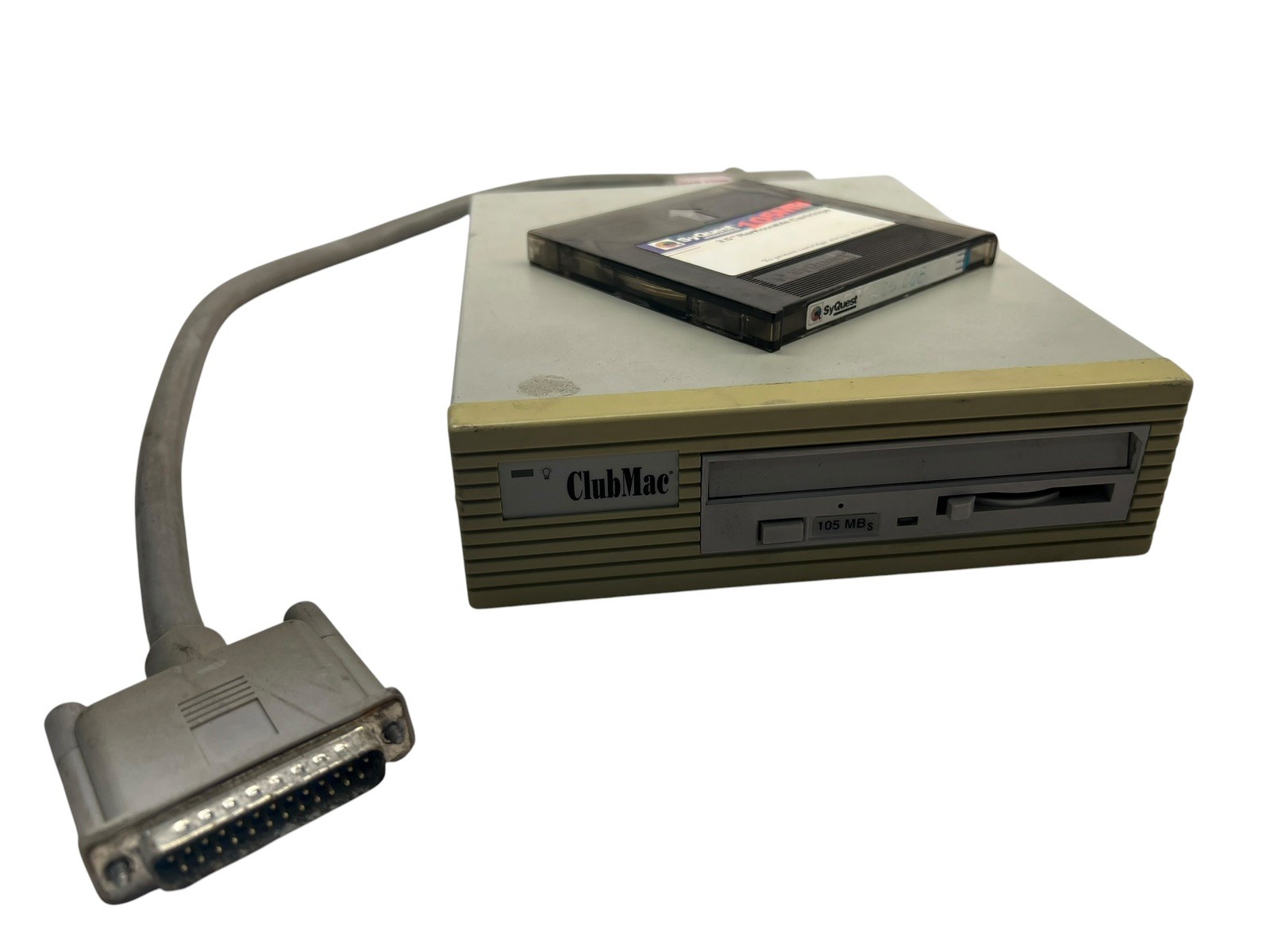 VINTAGE ClubMac SYQUEST 105 MB REMOVABLE DRIVE