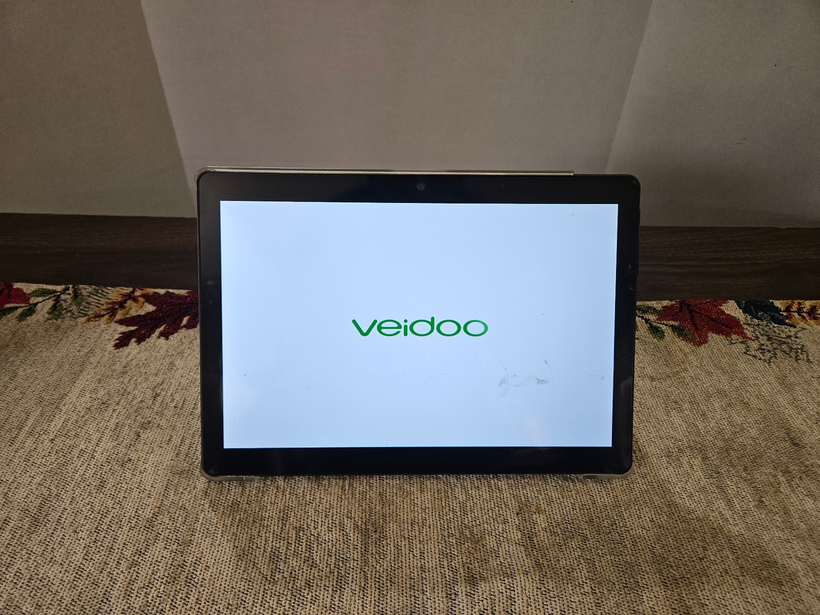 Veidoo 10.0” 32GB Android Tablet Black – w/Folding Case!! LOOK!!
