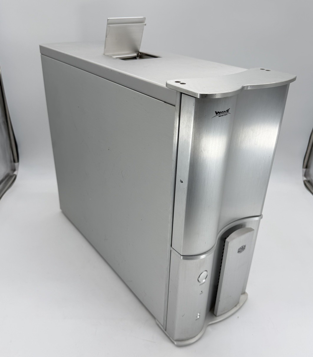 Vtg Cooler Master Wave Silver TAC-T01-E1C Aluminum ATX Mid Tower Computer Case