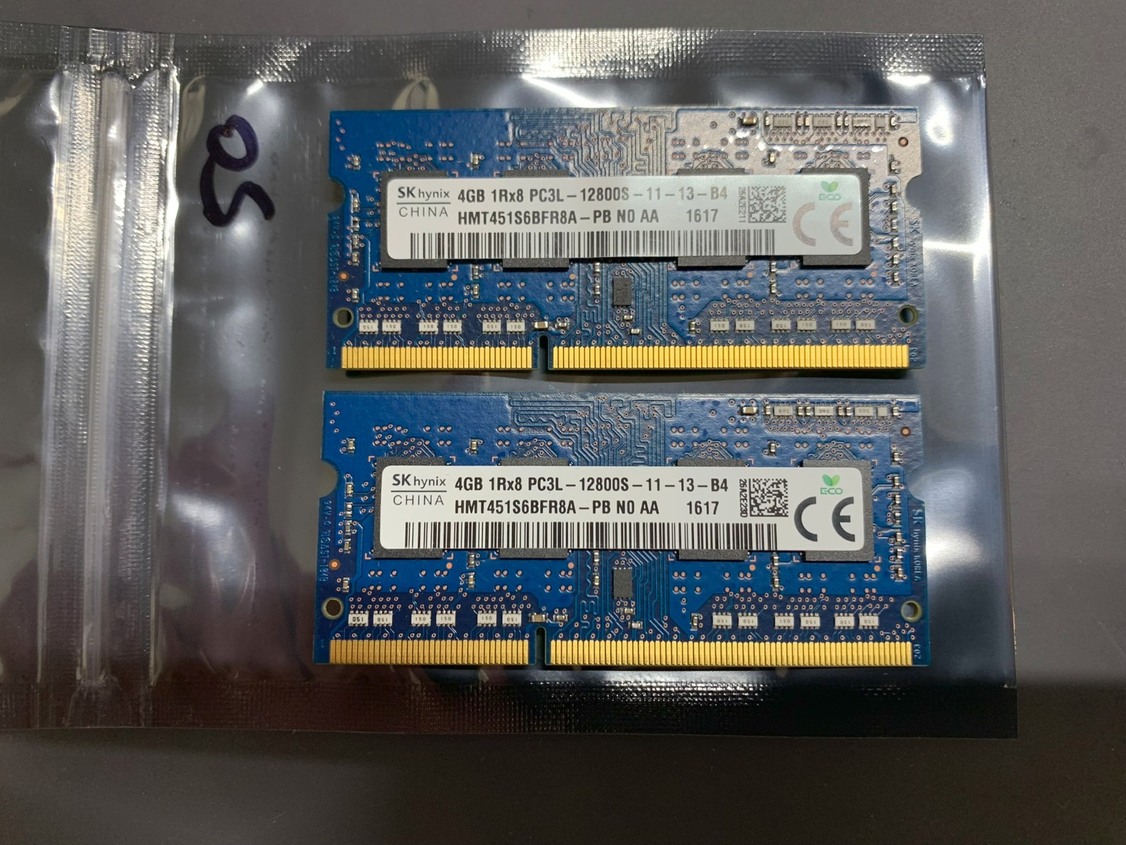 SK Hynix 8GB Kit 2x4GB DDR3L 1600MHz SO-DIMM Laptop RAM PC3L-12800 Matched Pair