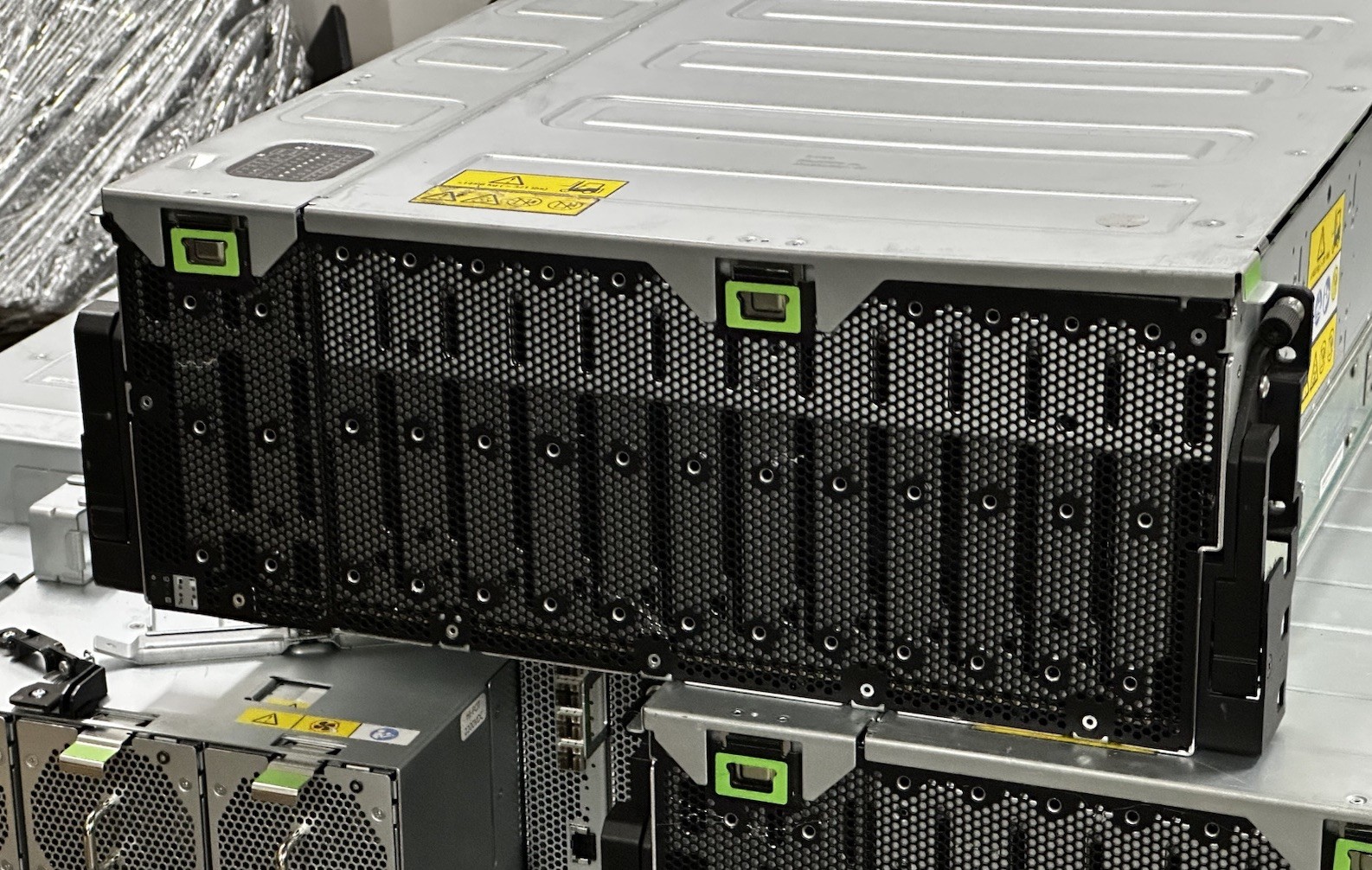 SEAGATE Exos 4U106 SCS-4106 106x BAY 3.5in SAS STORAGE SYSTEM Tested w Warranty